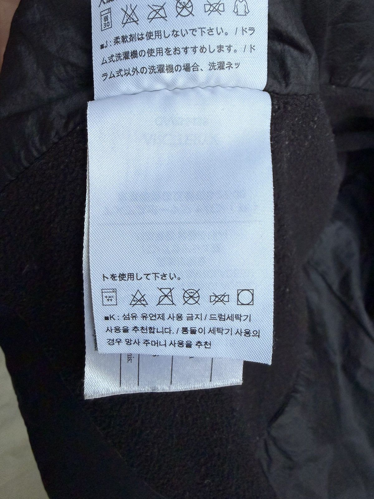 Arc'teryx Vintage ARC'TERYX ATOM LT HOODY Women’s Jacket Black size L Size L / US 10 / IT 46 - 12 Thumbnail