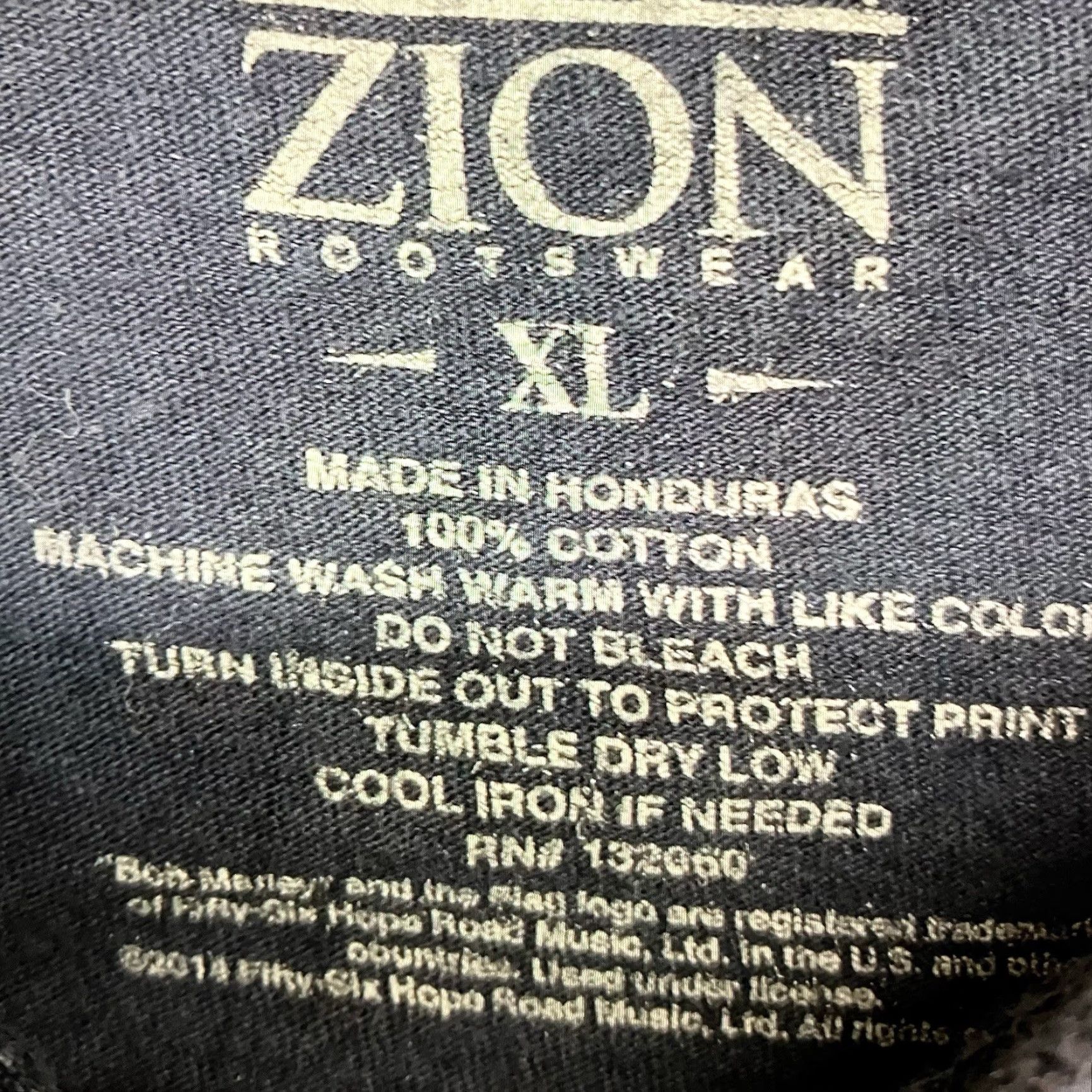 Vintage Bob Marley T-Shirt Mens XL Reggae Zion Rootswear Blue Graphic Print 90s Beach Music Size US XL / EU 56 / 4 - 7 Thumbnail