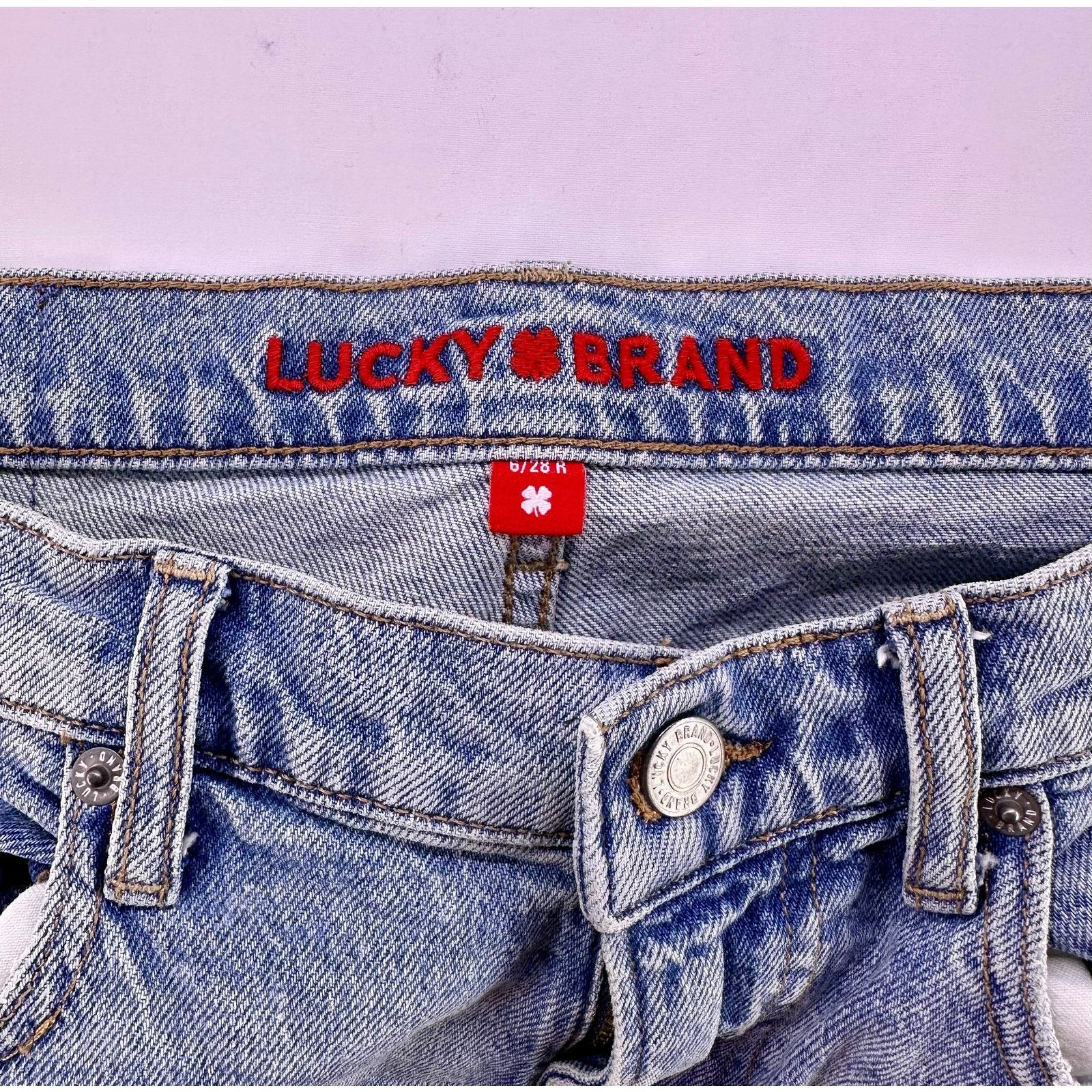 Lucky Brand Vintage Ripped Lucky Brand Red Tag Size 6/28R Relaxed fit Size 28" / US 6 / IT 42 - 5 Thumbnail