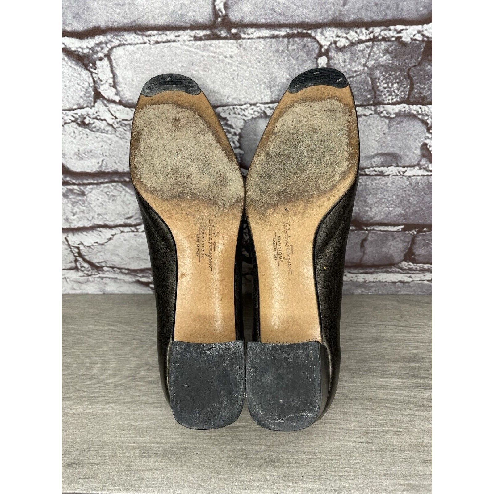 Salvatore Ferragamo Salvatore Ferragamo Brown Leather Horsebit Heeled Pump Shoes Size US 7 / IT 37 - 12 Thumbnail