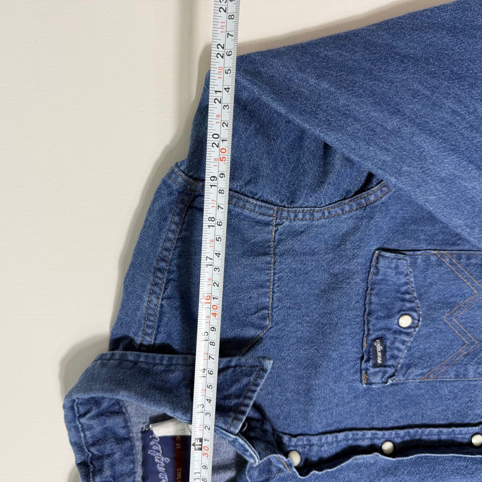 Wrangler Wrangler Denim Western Pearl Snap Blue Large Tall 17-36 Size US L / EU 52-54 / 3 - 8 Thumbnail