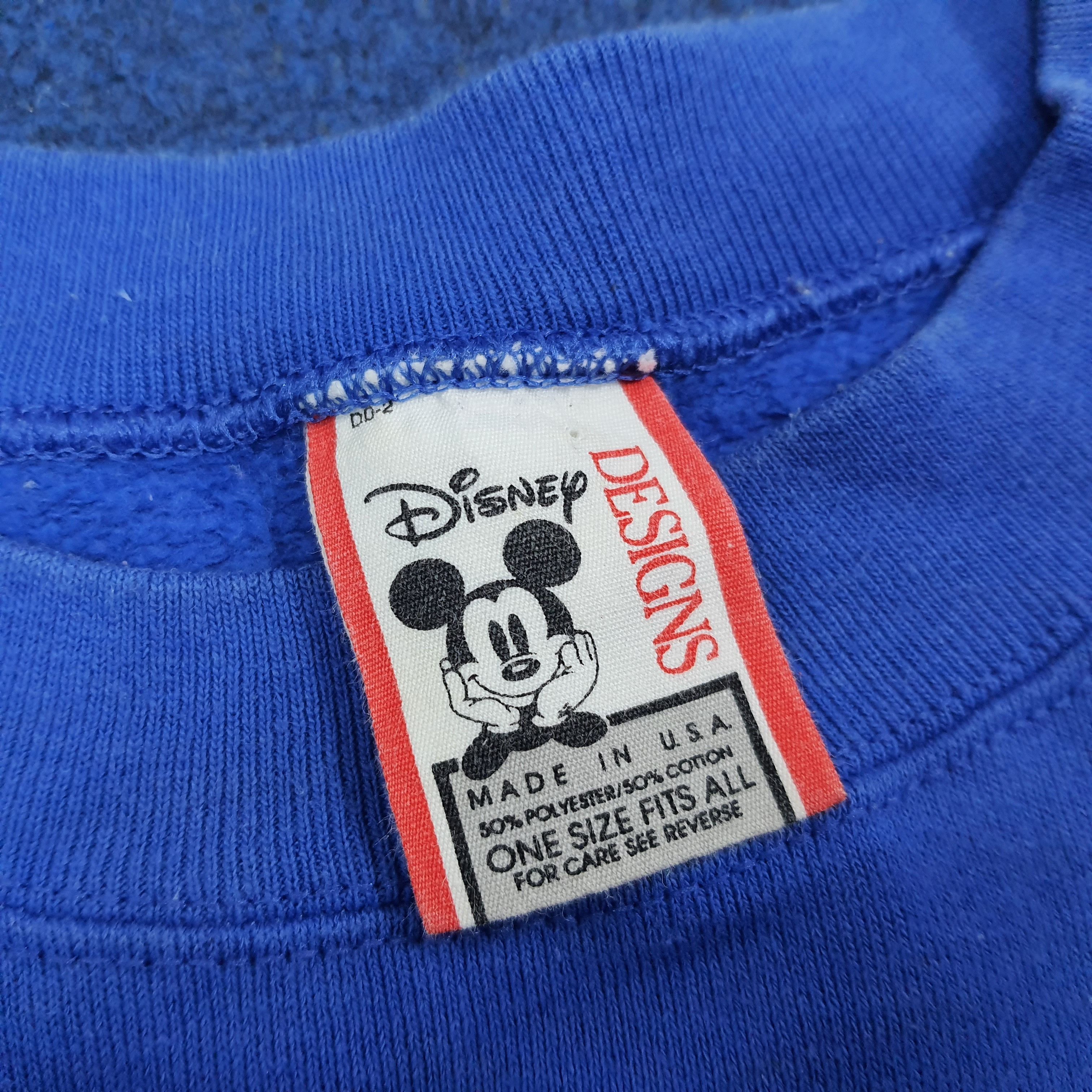 Disney Vintage Disney Donald Duck Cartoon Sweatshirt C270N11 Size US L / EU 52-54 / 3 - 5 Thumbnail