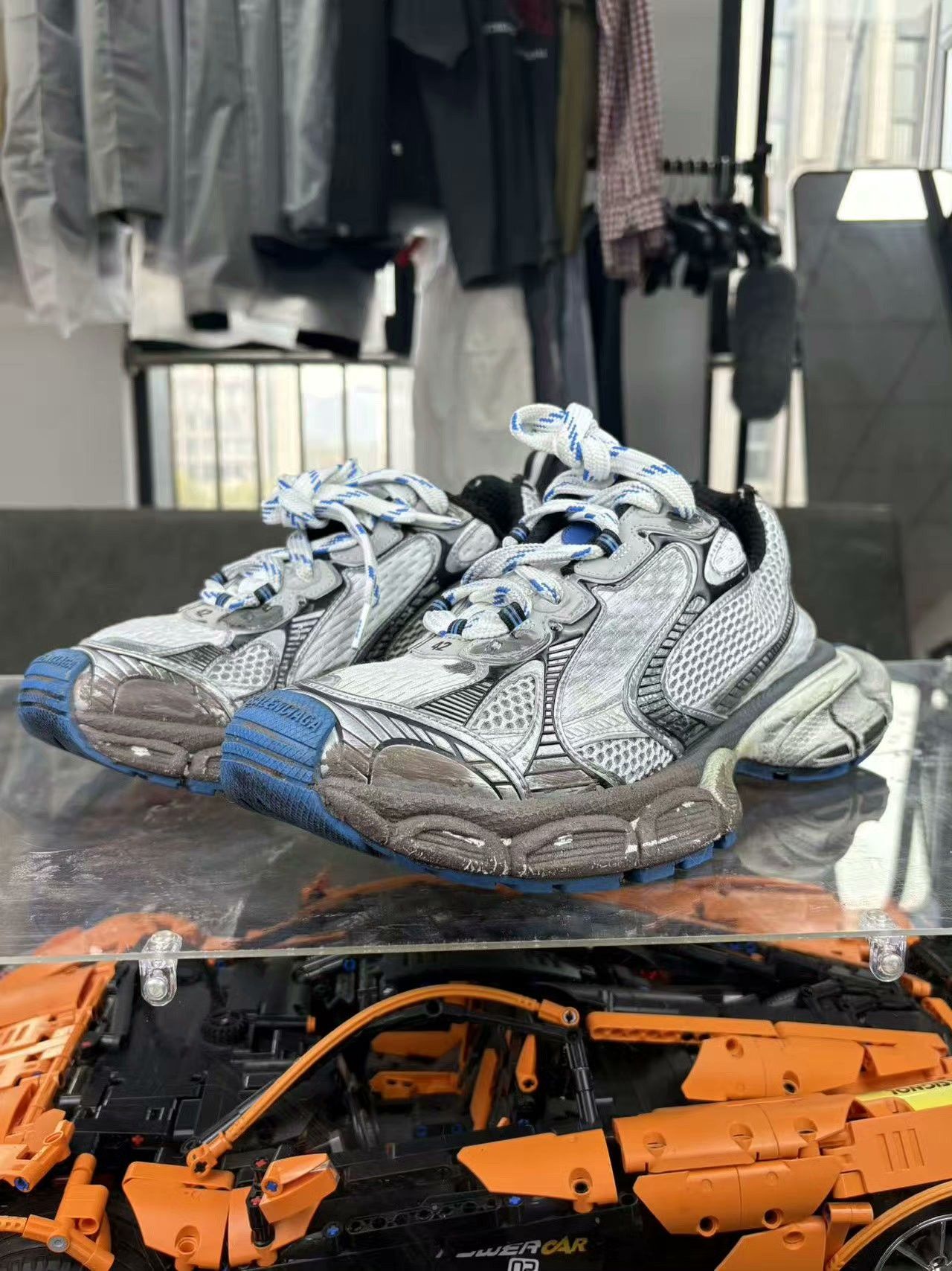 Balenciaga Balenciaga Distressed Blue Lowtop Sneakers XXXL Men Size US 10 / EU 43 - 1 Thumbnail