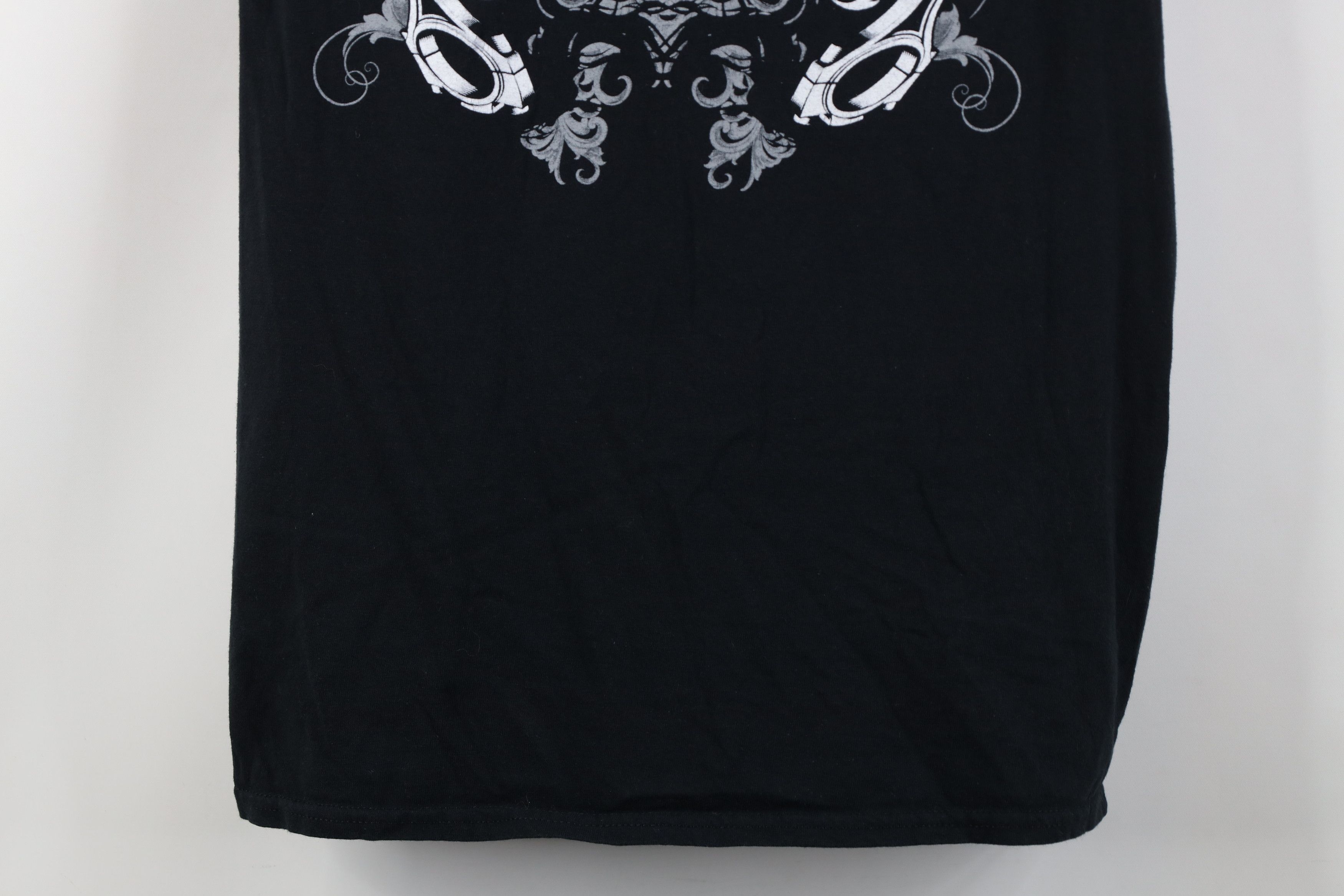 Vintage Vintage Y2K Streetwear Diesel Racing Tribal Skull T-Shirt Size US S / EU 44-46 / 1 - 3 Thumbnail