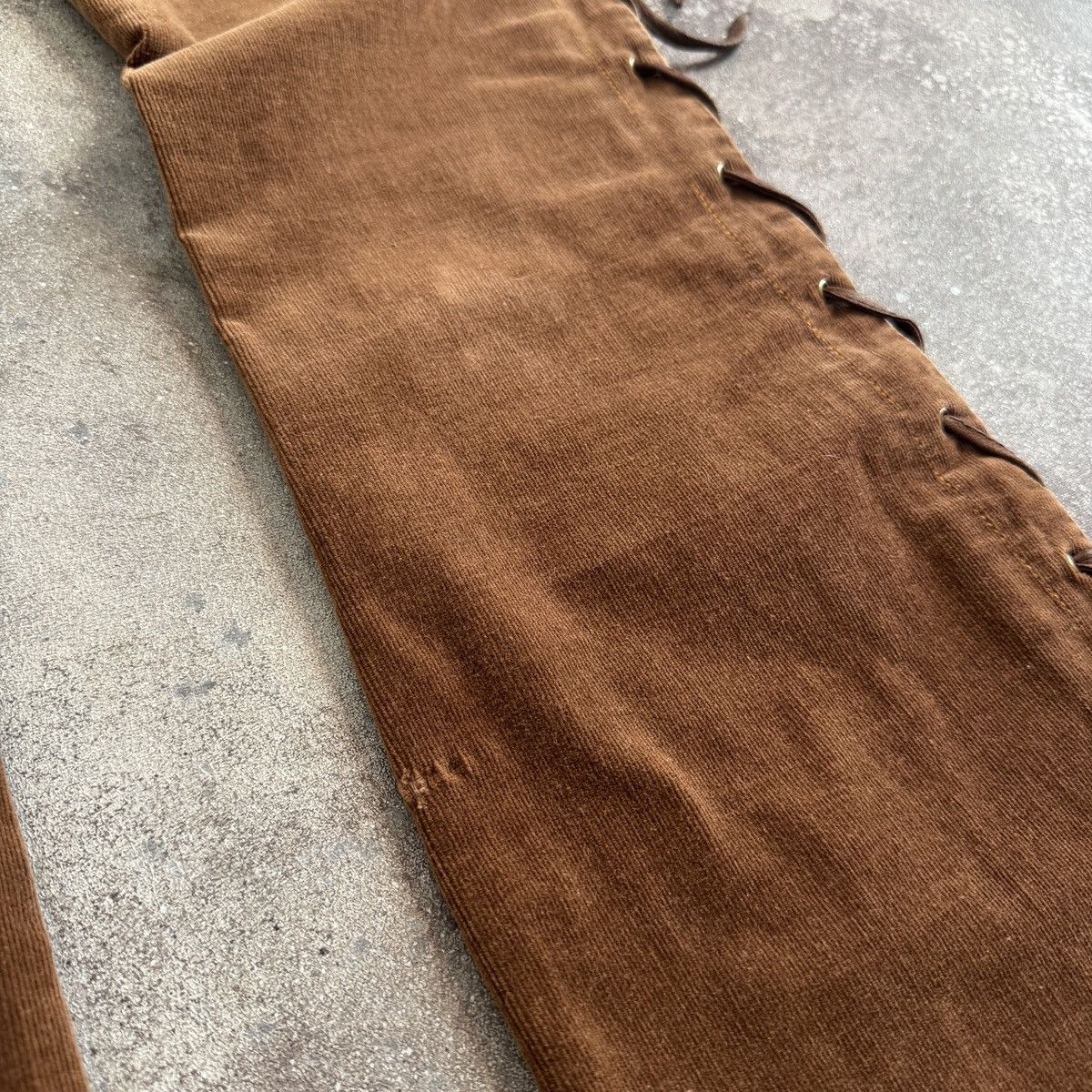If Six Was Nine Avant-Garde Two-Tone Corduroy Hybrid Flare Lace Up Pants Size 27" / US 4 / IT 40 - 13 Thumbnail