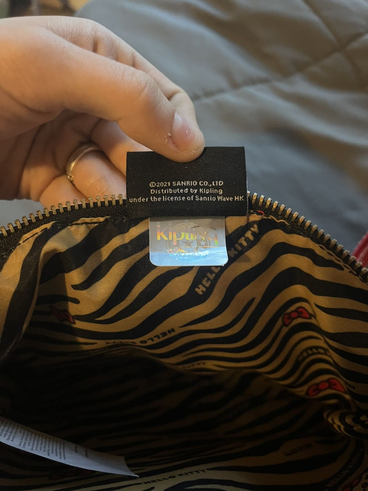 Other KIPLING x SANRIO shoulder/cross body purse Size ONE SIZE - 10 Thumbnail