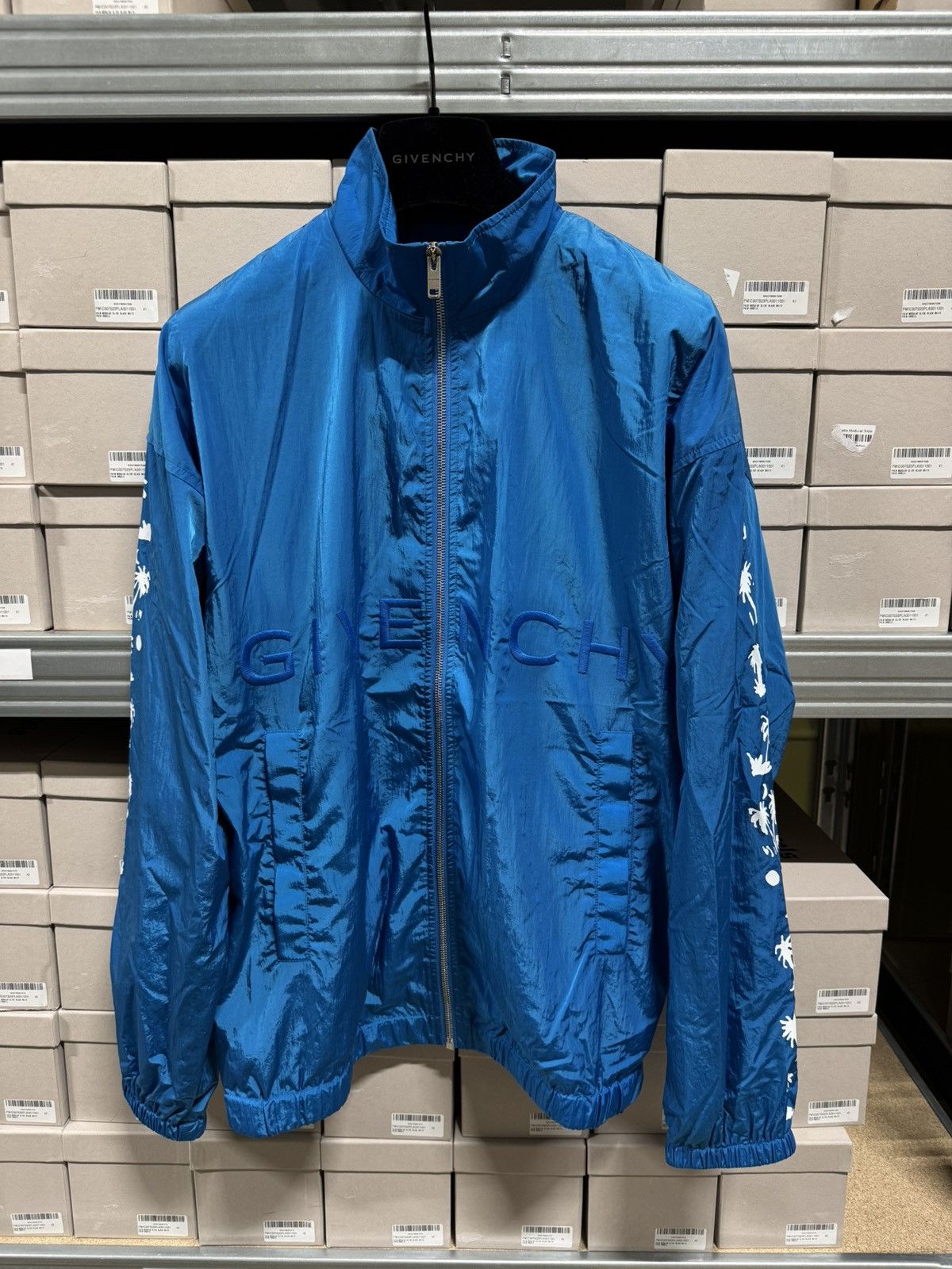 Givenchy Givenchy Logo Nylon Windbreaker NEW 2000$ Size US XL / EU 56 / 4 - 1 Thumbnail
