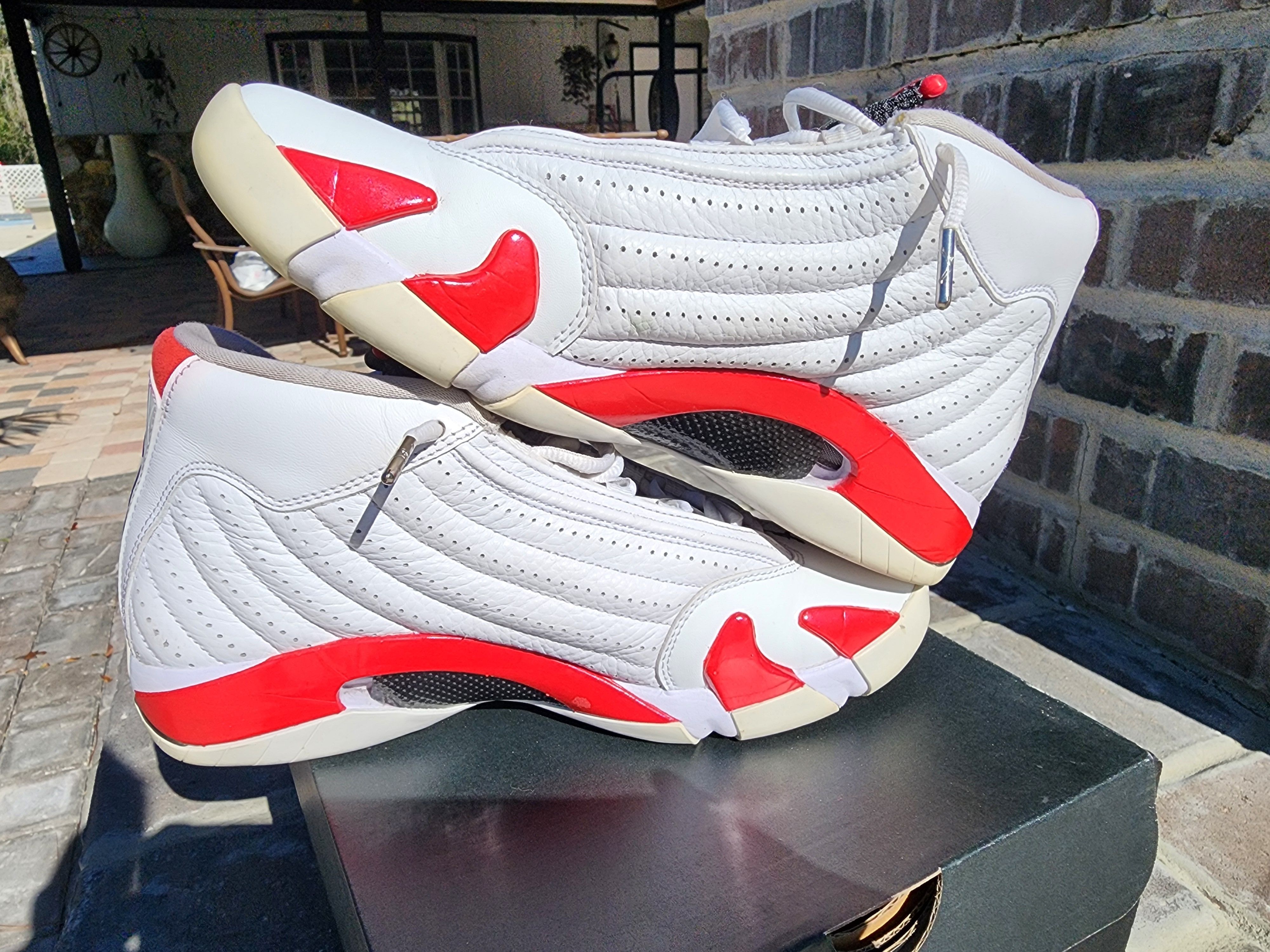 Jordan Brand Air Jordan Retro 14 Rip Hamilton Size 9.5 Size US 9.5 / EU 42-43 - 3 Thumbnail