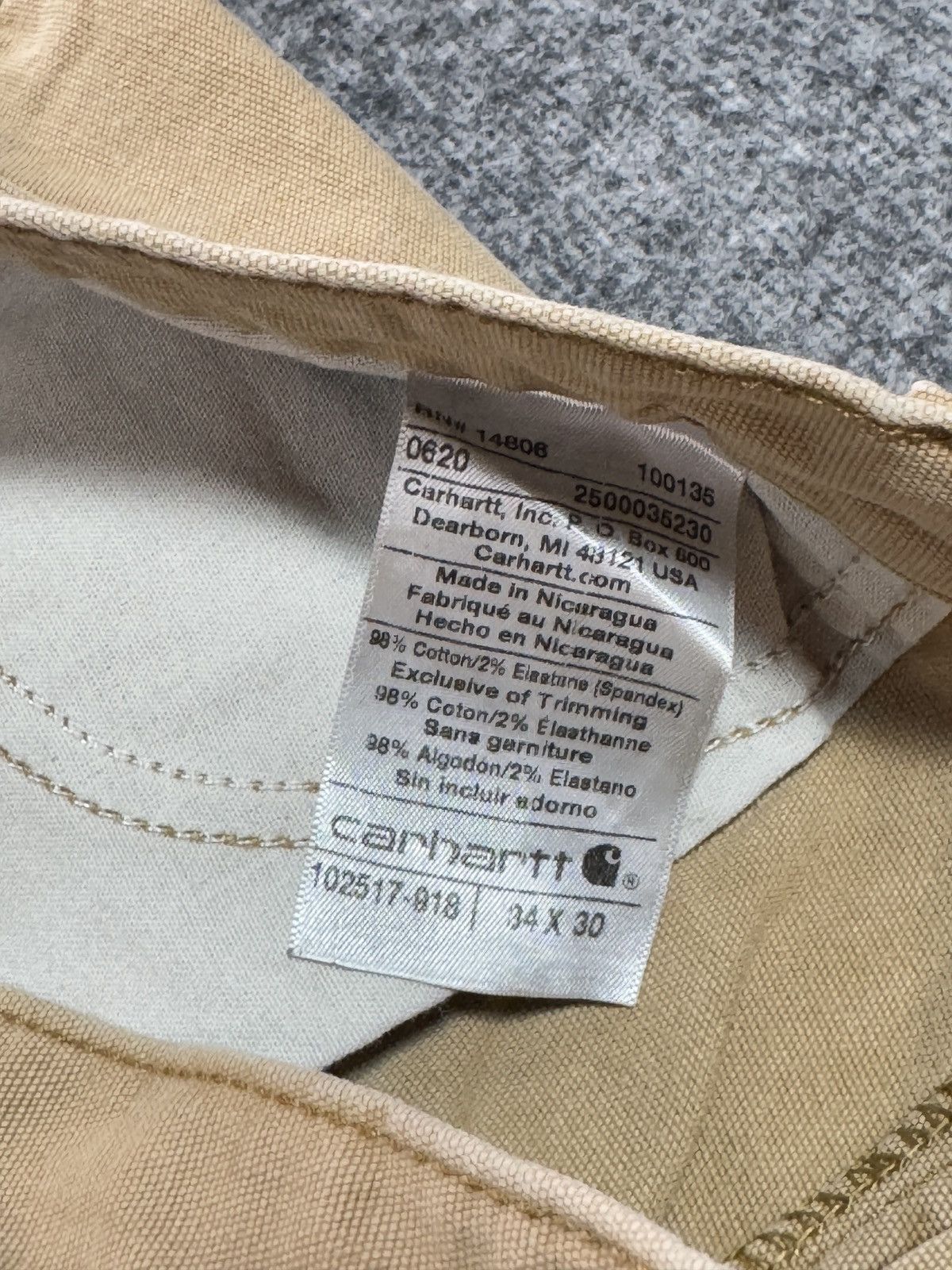 Carhartt Carhartt distressed reworked repaired pants 34/30 Size US 34 / EU 50 - 4 Thumbnail