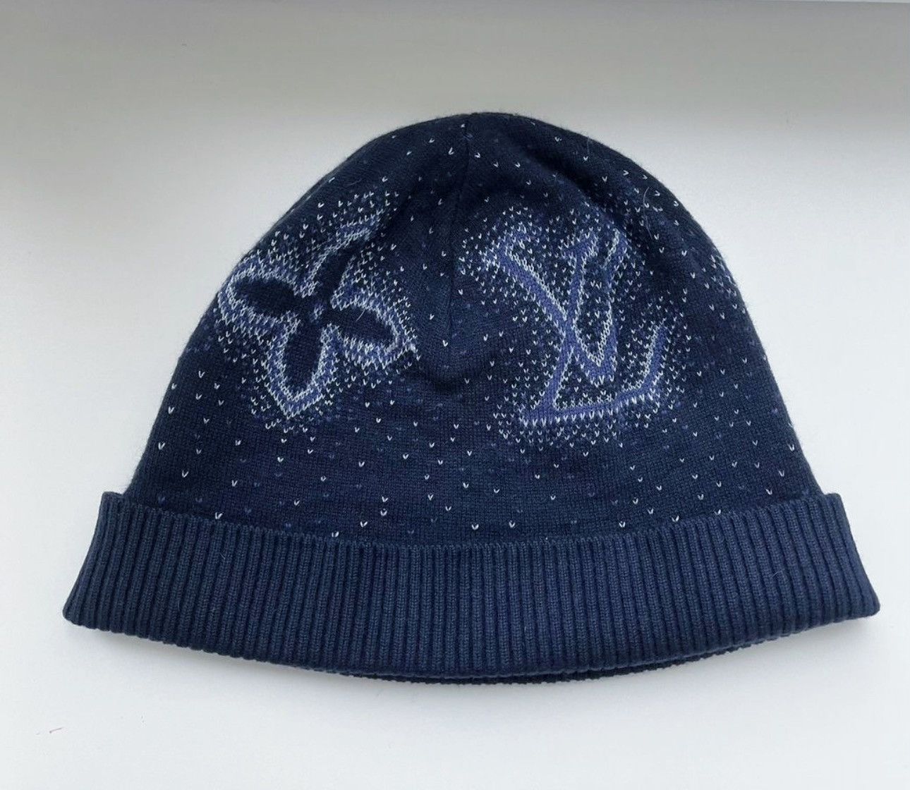 Louis Vuitton Louis Vuitton Beanie Size ONE SIZE - 1 Thumbnail