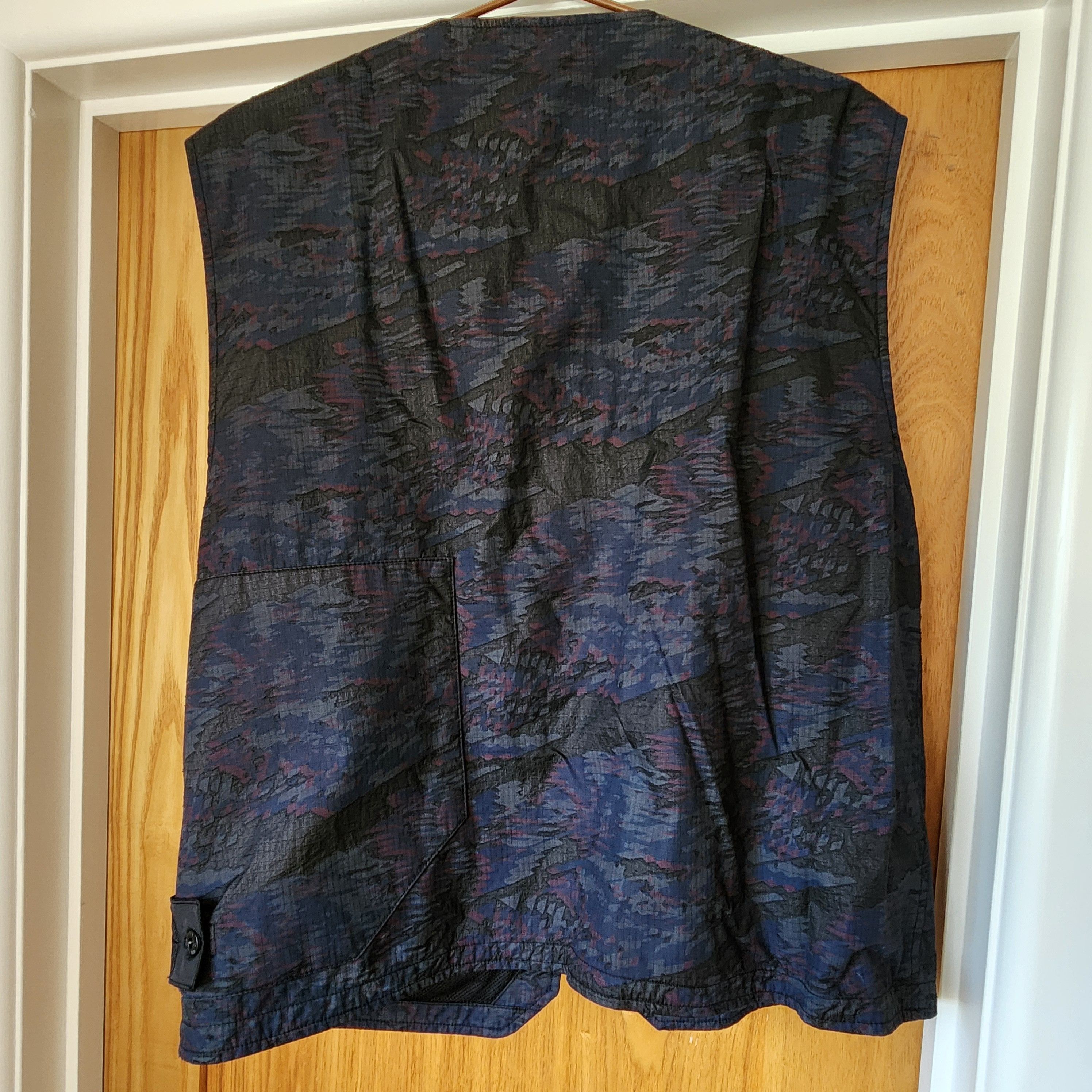 Stone Island Stone Island Utility Gilet Mesh Panel Zip Compass Badge Size US M / EU 48-50 / 2 - 2 Thumbnail