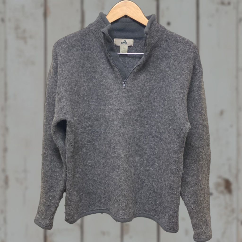 Eastern Mountain Sports **Eastern Mountain Sports Mens Sweater Jacket 1/4 Zip Grey Small** User: Eastern Mountain Sports Mens 1/4 Zip Grey Sweater Jacket Small ** Size S / US 4 / IT 40 - 1 Thumbnail