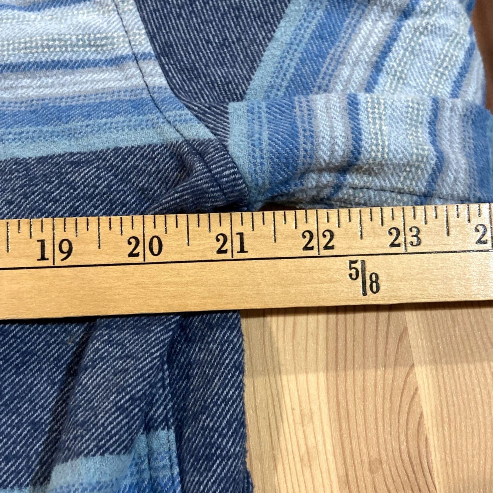 Quiksilver Quiksilver Shirt Men's Button-Up Long Sleeve Plaid Blue Cotton Regular L Size US L / EU 52-54 / 3 - 5 Thumbnail
