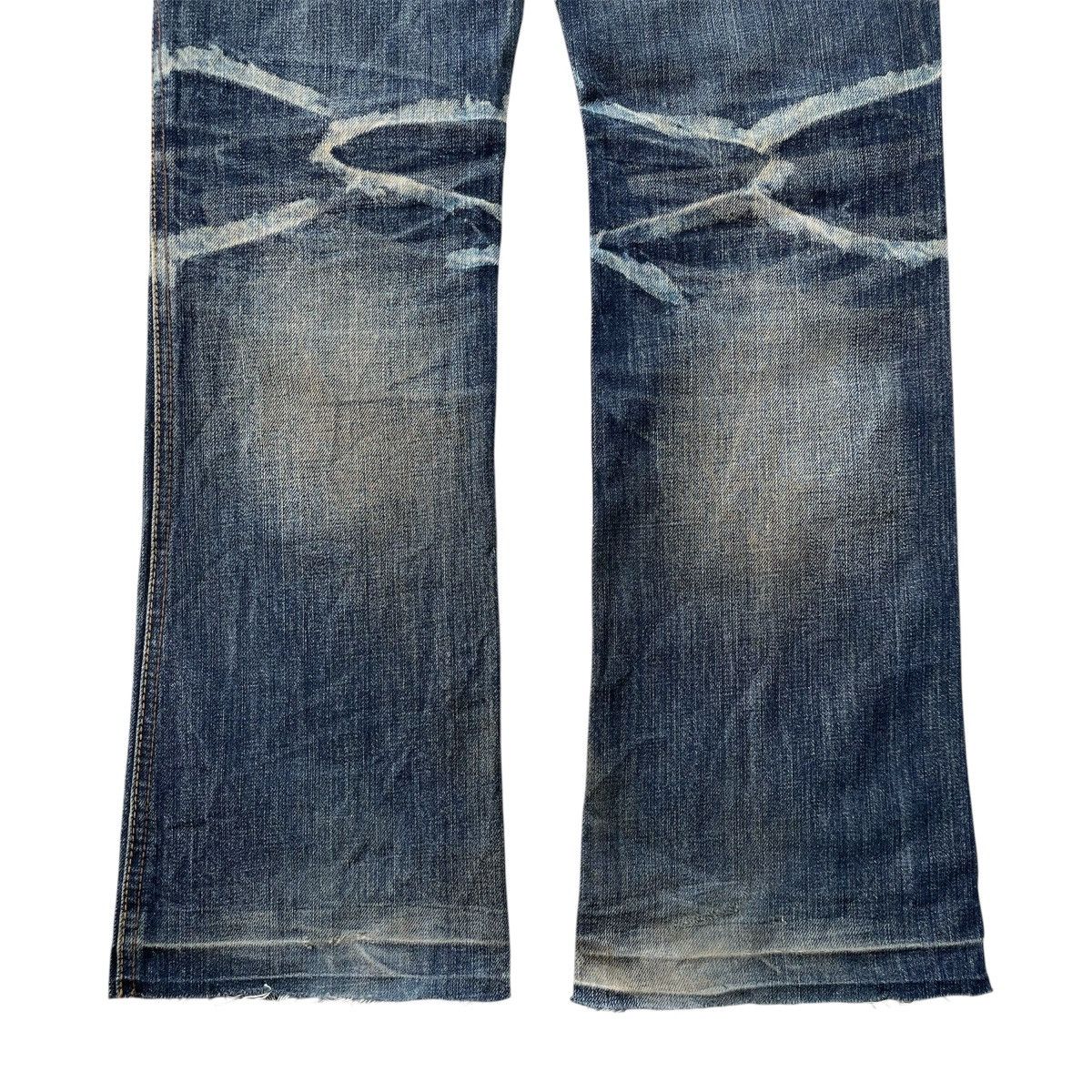 If Six Was Nine 2000s Hideaways - Flare Patchwork Distressed Jeans Size US 32 / EU 48 - 16 Thumbnail