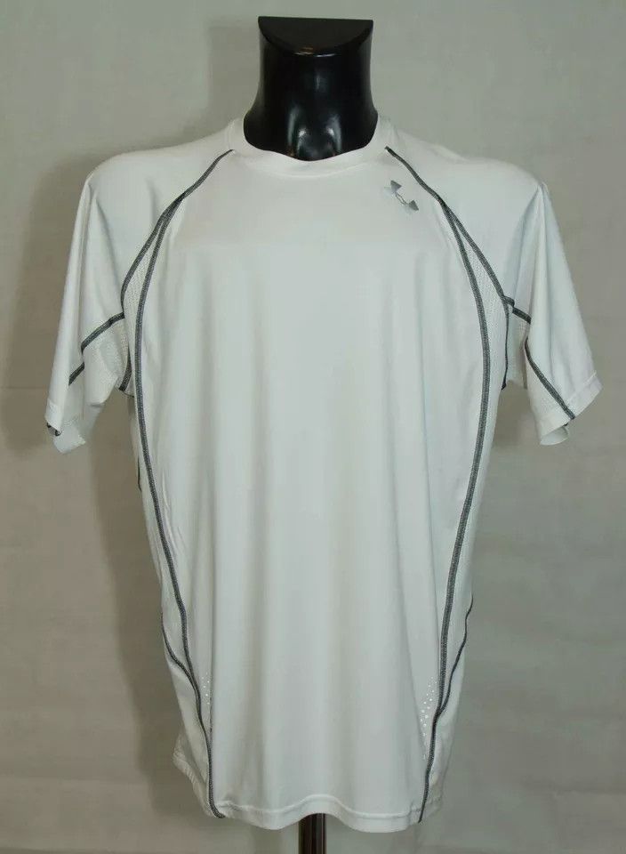 Under Armour UNDER ARMOUR ACTIVEWEAR TOP WITH POCKET SIZE L Size US L / EU 52-54 / 3 - 1 Thumbnail
