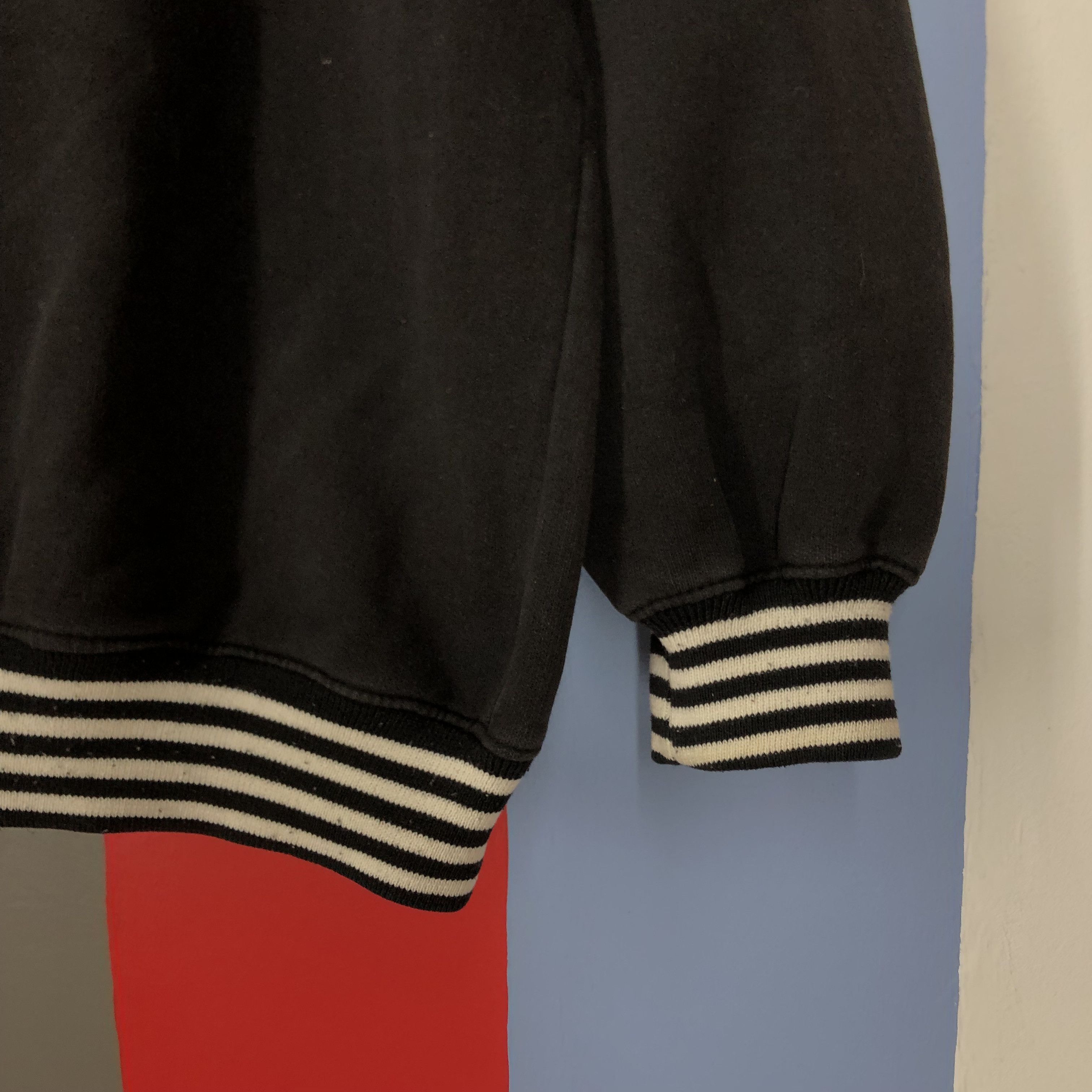 Nike Vintage NIKE V Neck Striped Sweatshirt #1635/03 Size US L / EU 52-54 / 3 - 3 Thumbnail