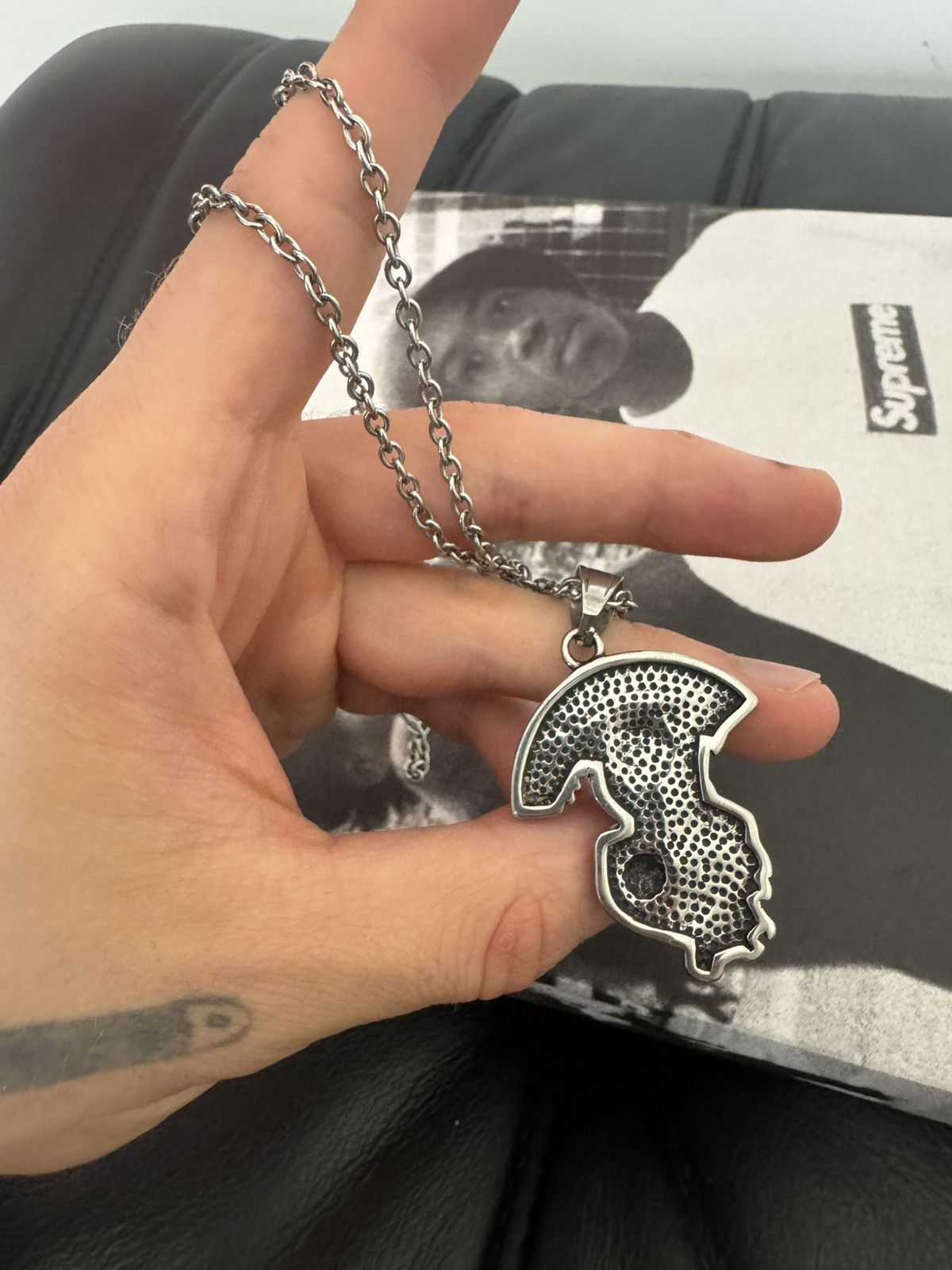 Vintage Sons Of Anarchy Vintage Necklace Chain Avant Garde Skeleton Size ONE SIZE - 3 Thumbnail