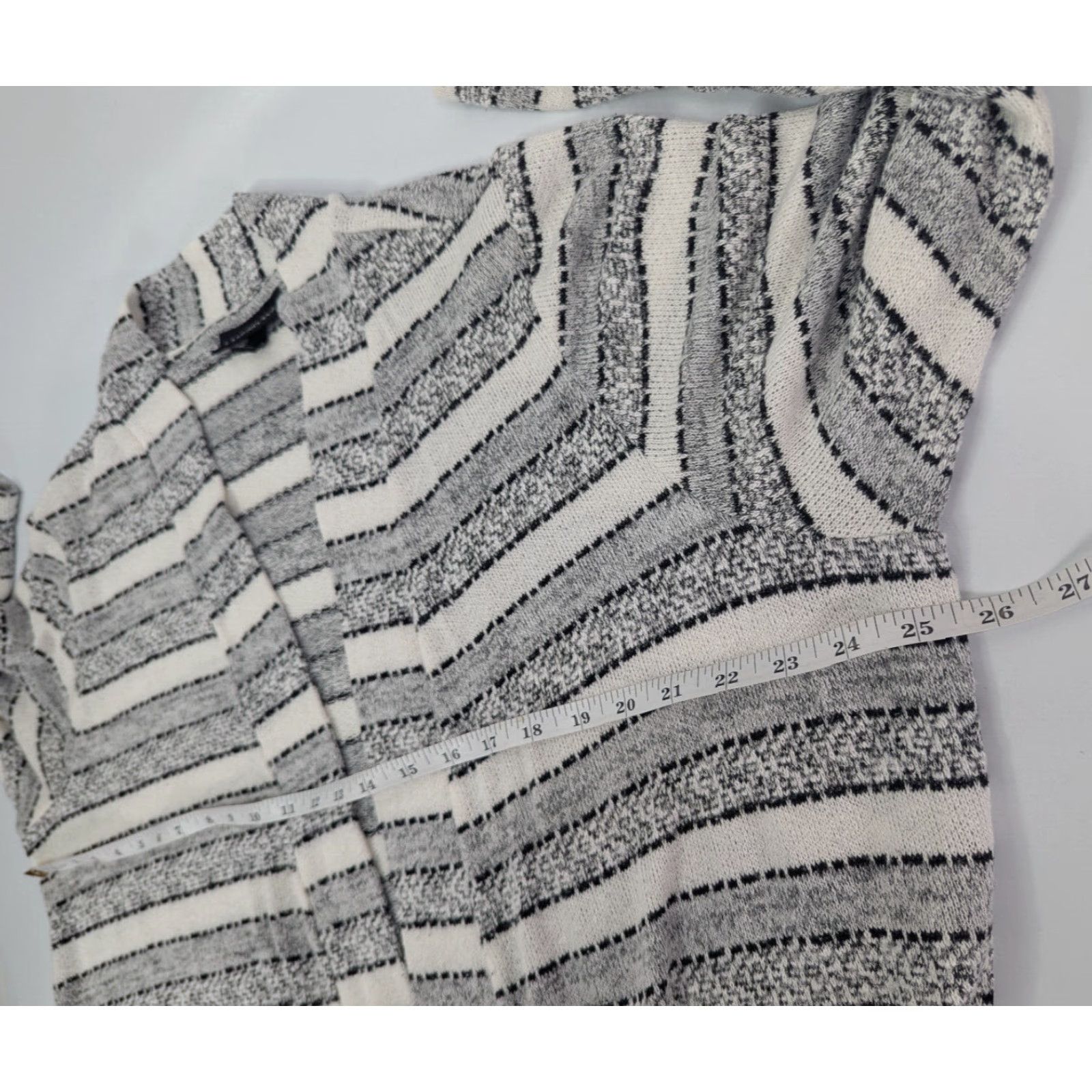 Vintage Lane Bryant Women’s Gray Striped Open Cardigan Plus Size 18/20 Long Sleeve Size XXL / US 16-18 / IT 52-54 - 5 Thumbnail