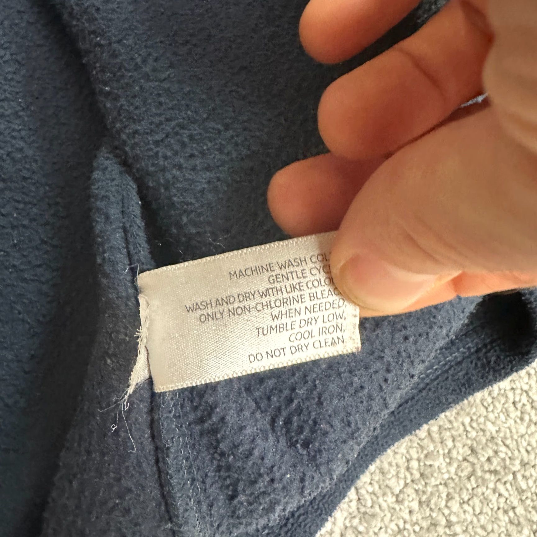 Old Navy Old Navy Fleece Jacket Large 1/2 Zip Mock Neck Navy Blue Hiking Outdoor Mens Size L / US 10 / IT 46 - 7 Thumbnail