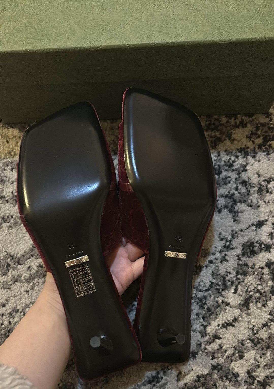 Gucci GUCCI Women's GG slide Sandal size 39 Size US 9 / IT 39 - 7 Thumbnail