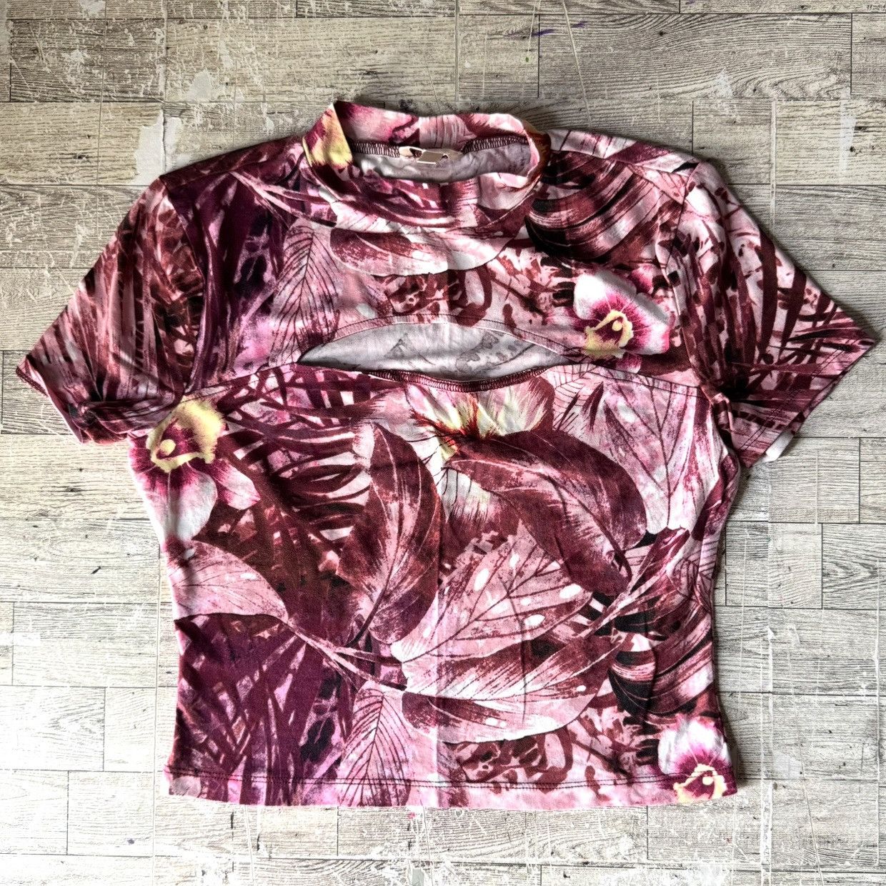 Guess Guess, Floral, Mock Neck Cropped Top Size M / US 6-8 / IT 42-44 - 2 Thumbnail
