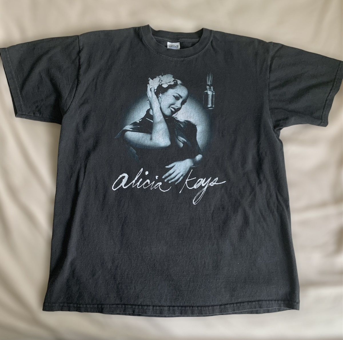 Vintage Vintage 2005 Alicia Keys Tour Tee | Grailed