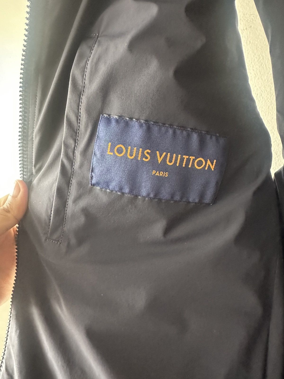 Louis Vuitton Louis Vuitton Navy Padded Monogram Vest Size US M / EU 48-50 / 2 - 9 Thumbnail