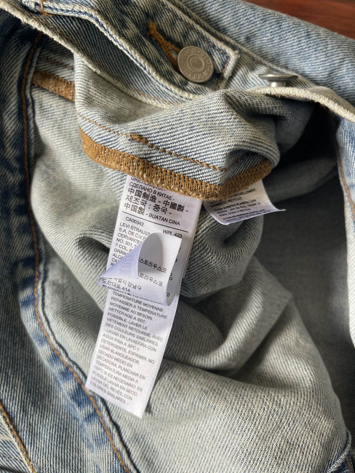 DENIM TEARS × Levi's Denim Tears x Levis Type II Wreath Blue Denim Trucker Jacket Size US XL / EU 56 / 4 - 10 Thumbnail