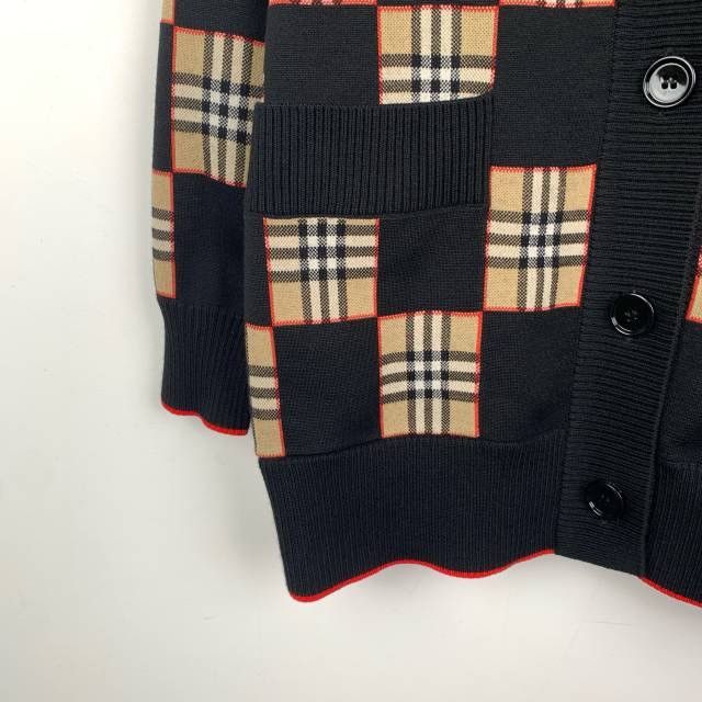 Burberry Burberry Black Wool V-neck Long Sleeve Knit Cardigan K26WX Size S / US 4 / IT 40 - 4 Thumbnail