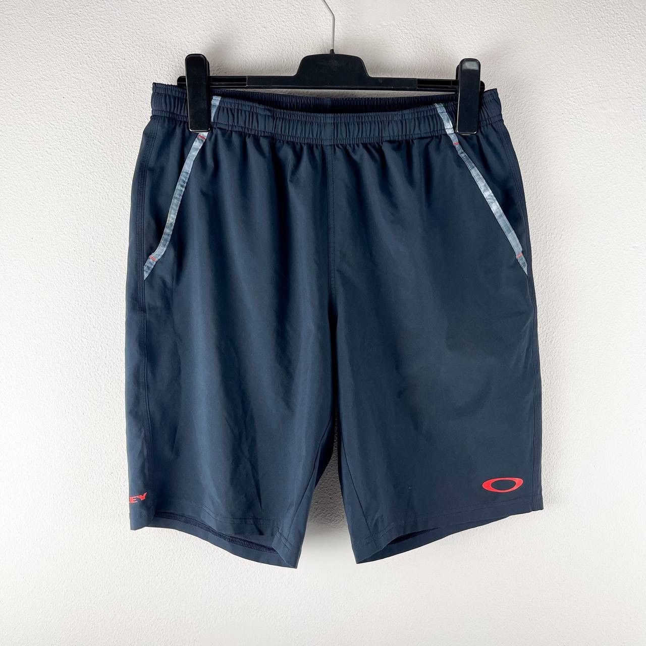 Oakley Oakley shorts size M Size US M / EU 48-50 / 2 - 1 Thumbnail