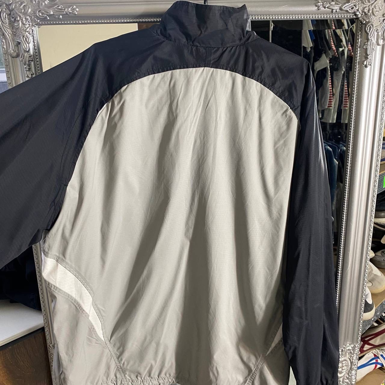 Nike Vintage Nike Track Jacket Striped Mini Swoosh 00s Y2K Size US L / EU 52-54 / 3 - 9 Thumbnail
