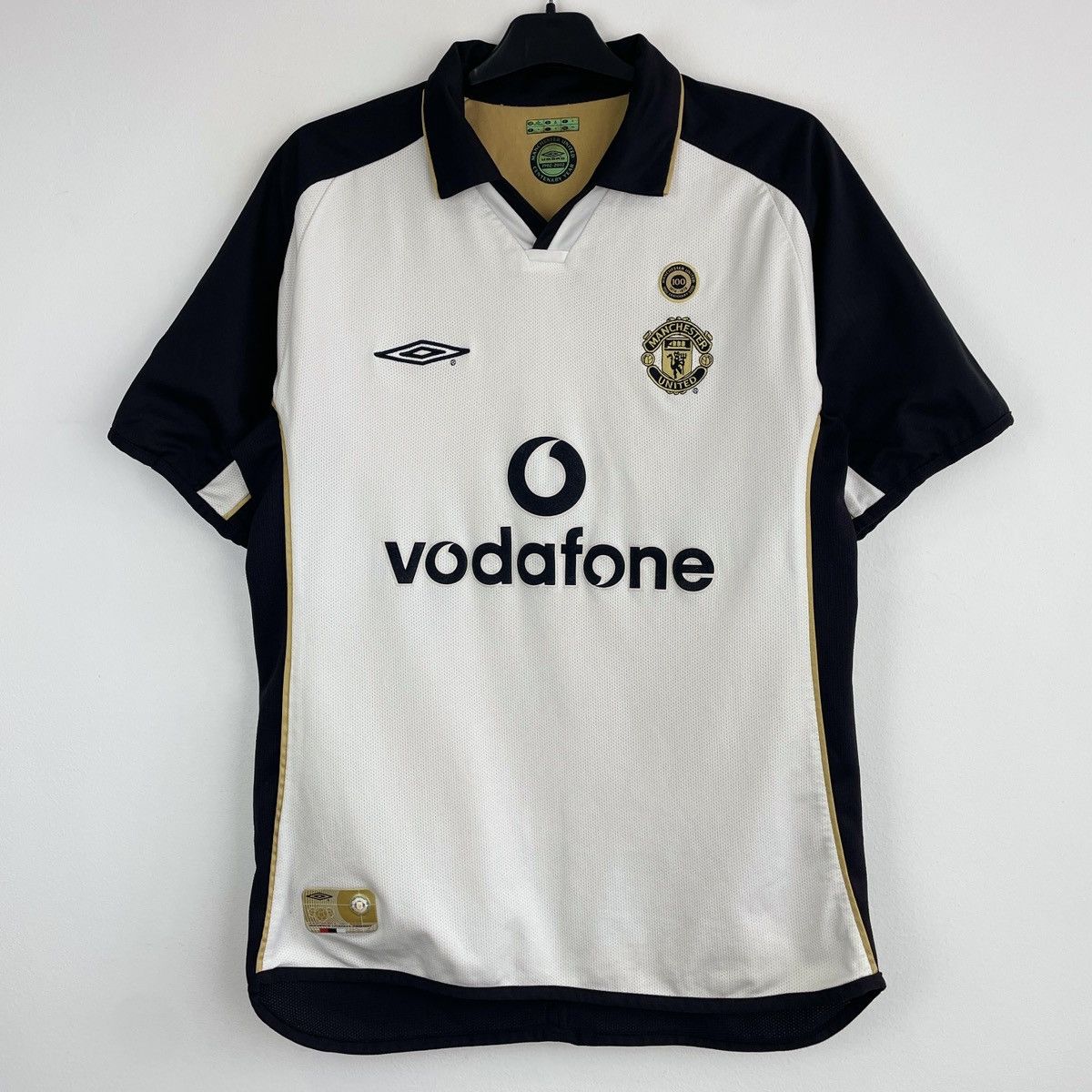 Umbro Vintage Manchester United 2001/2002 Centenary Jersey Rare Size US M / EU 48-50 / 2 - 15 Thumbnail