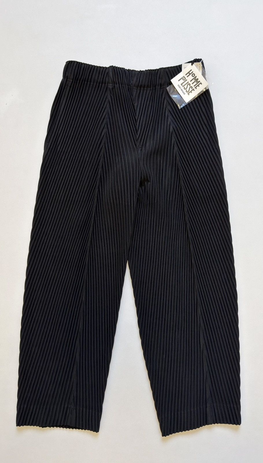 Black Pleated Centre Seam Pants