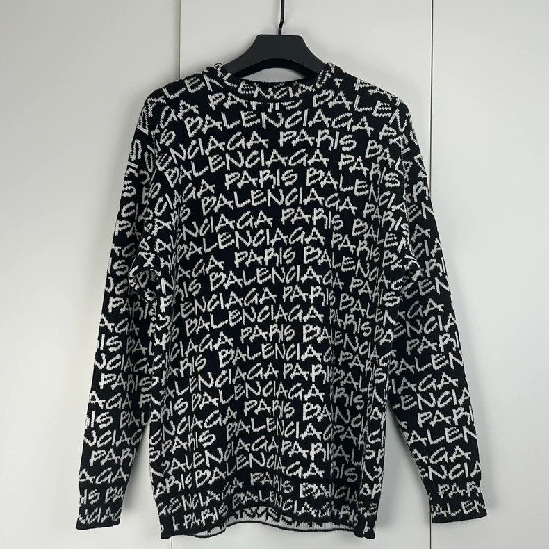 Balenciaga Balenciaga Monogrammed sweater 2502-Nextarrow Size US S / EU 44-46 / 1 - 1 Thumbnail