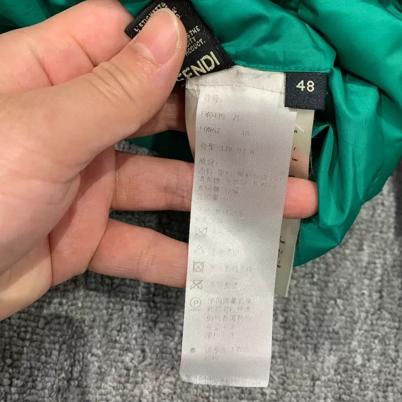 Fendi Fendi Green Down Jacket with Hidden Hood Size US L / EU 52-54 / 3 - 8 Thumbnail