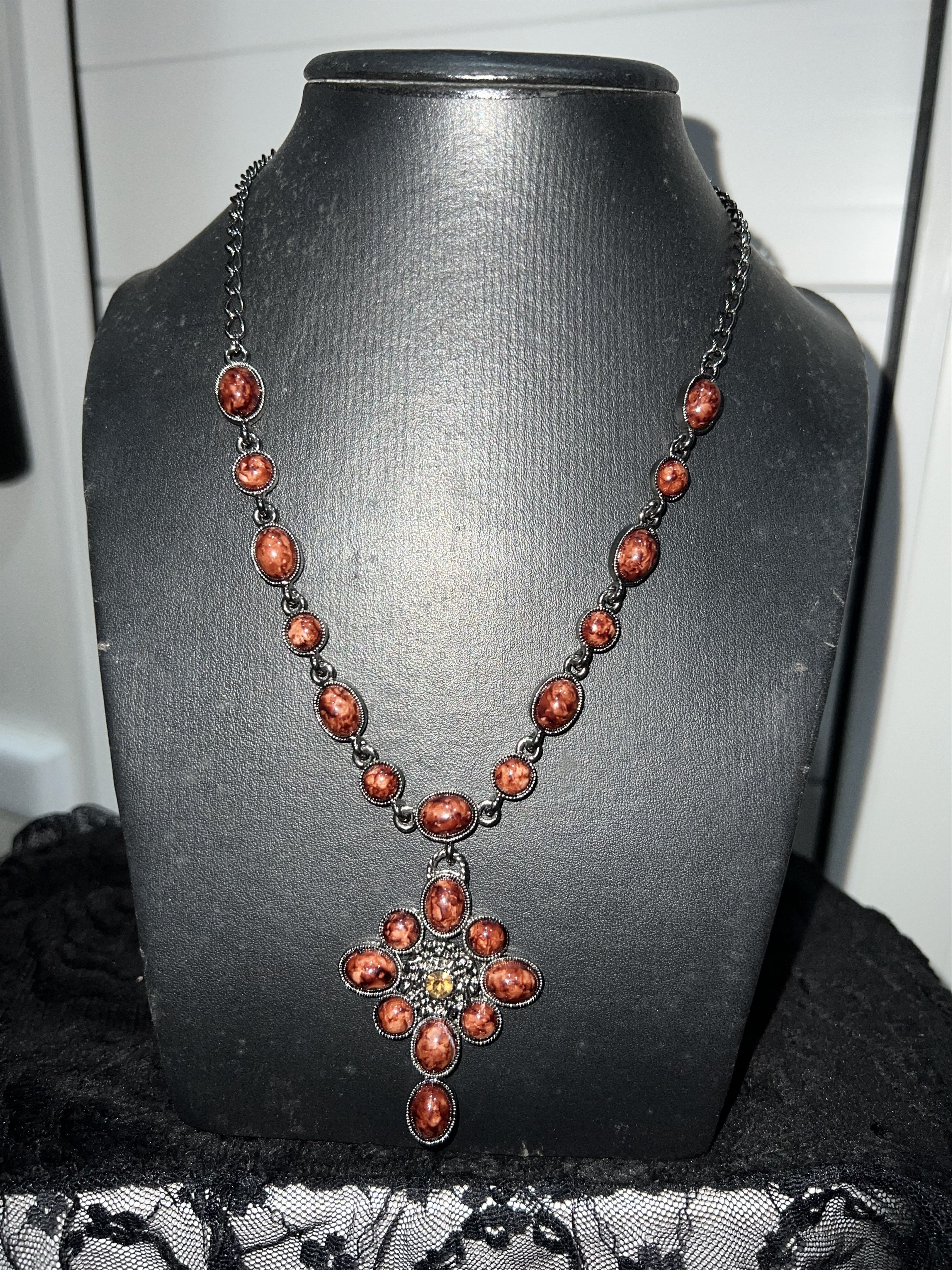 Other ➕Cross reddish spiny oyster stones necklace 🥀 Size ONE SIZE - 3 Thumbnail