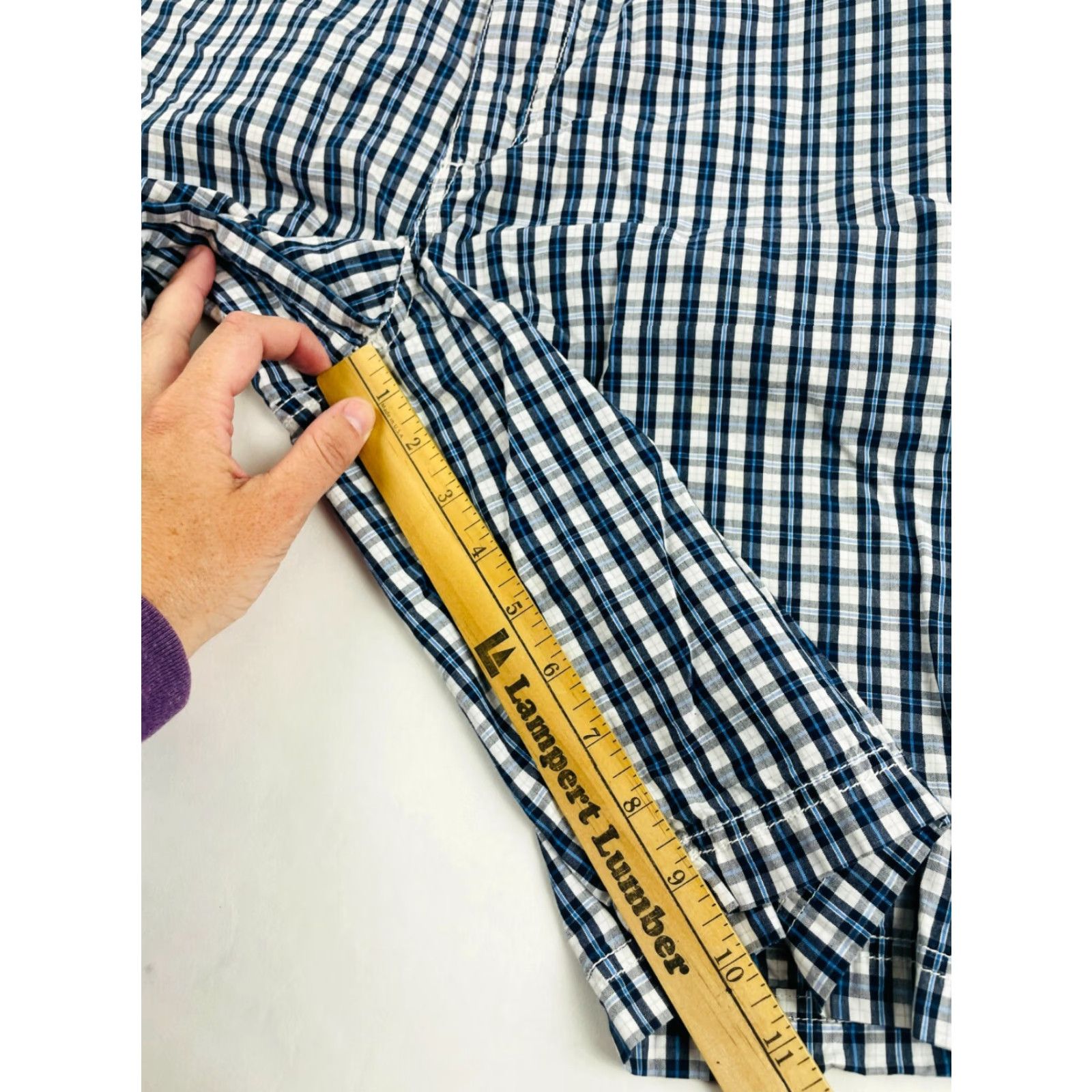 Izod IZOD Shorts Men's 40 Blue White Plaid Flat Front Casual Outdoor Pockets Size US 40 / EU 56 - 5 Thumbnail
