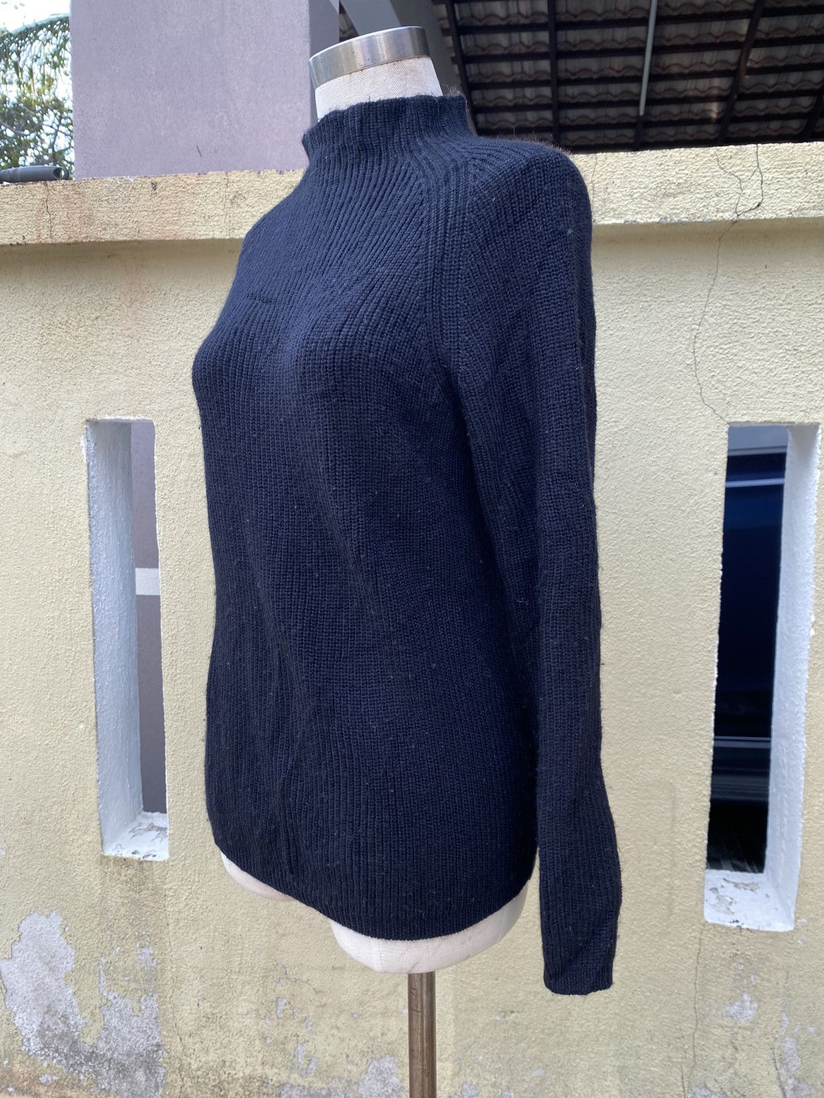 Margaret Howell black wool sweater Size M / US 6-8 / IT 42-44 - 3 Thumbnail