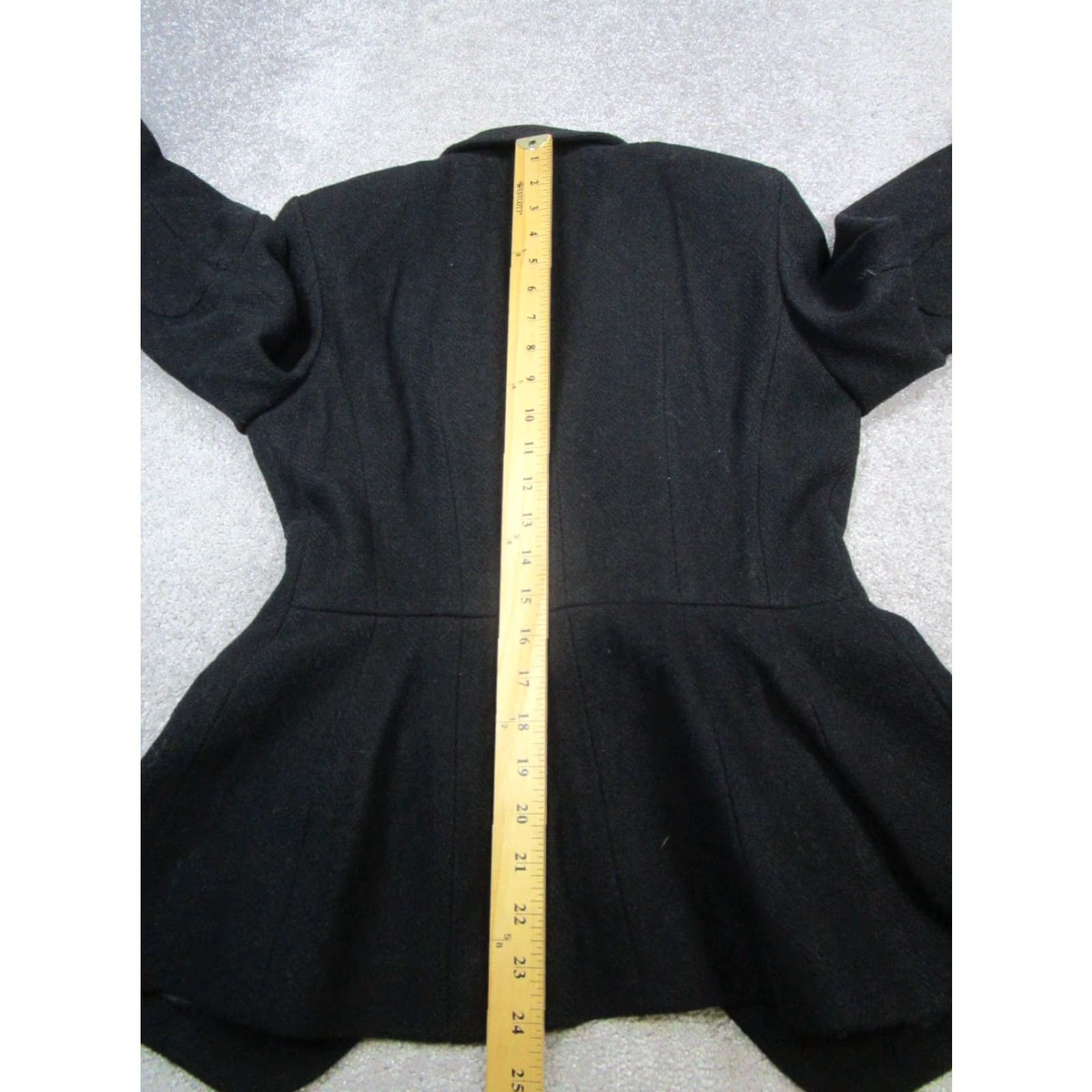 Uniqlo Uniqlo Carine Roitfeld Sports Coat Womens Small Black Wool Blazer Size S / US 4 / IT 40 - 7 Thumbnail