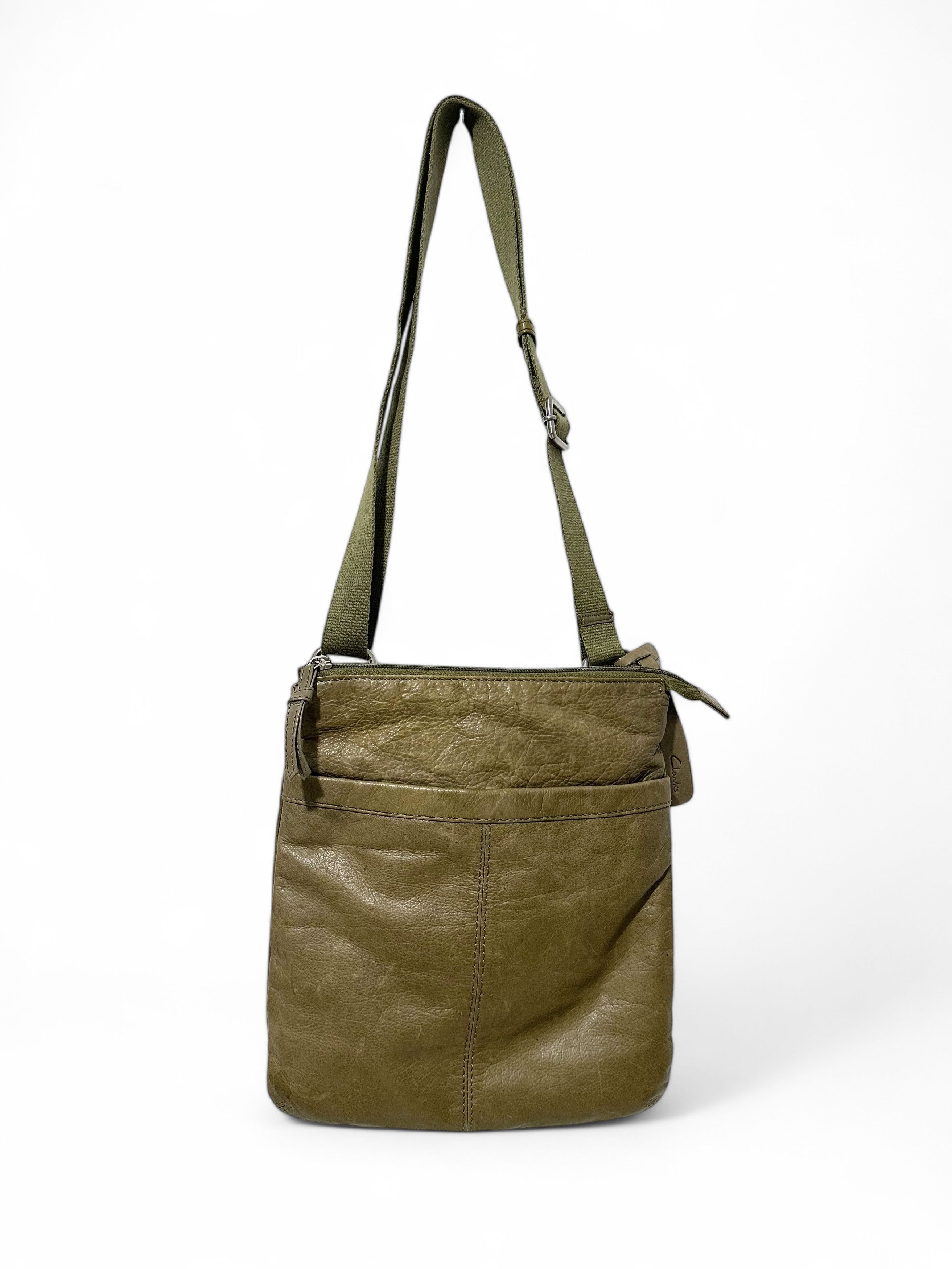 Clarks Clarks Green Leather Mid Size Zip Up Cross Body Bag Size ONE SIZE - 1 Thumbnail