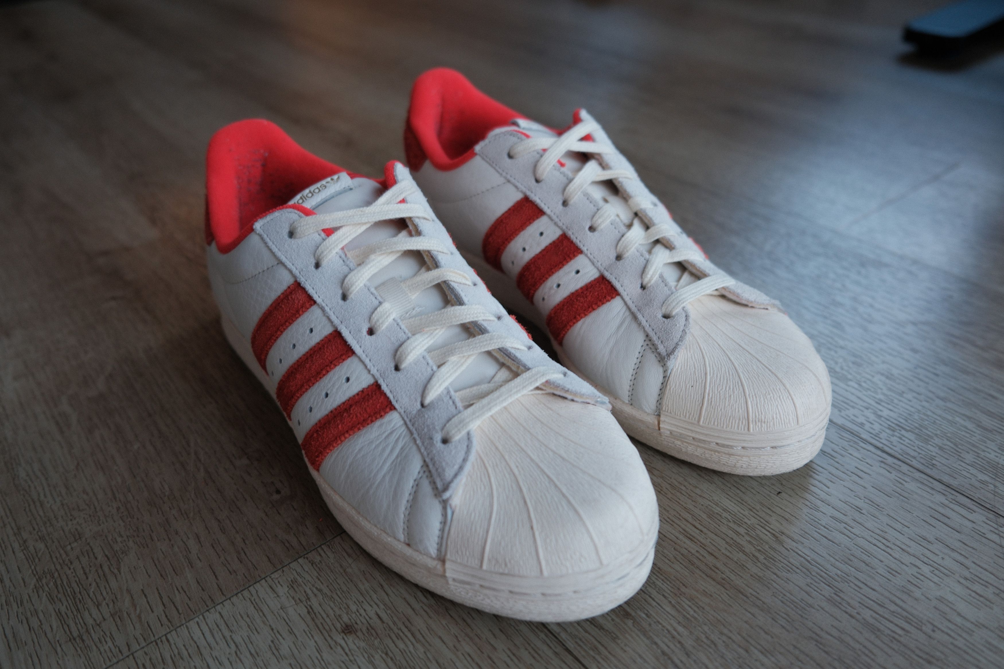 Adidas Adidas Superstar 82 'White Vivid Red' Size US 11.5 / EU 44-45 - 1 Thumbnail