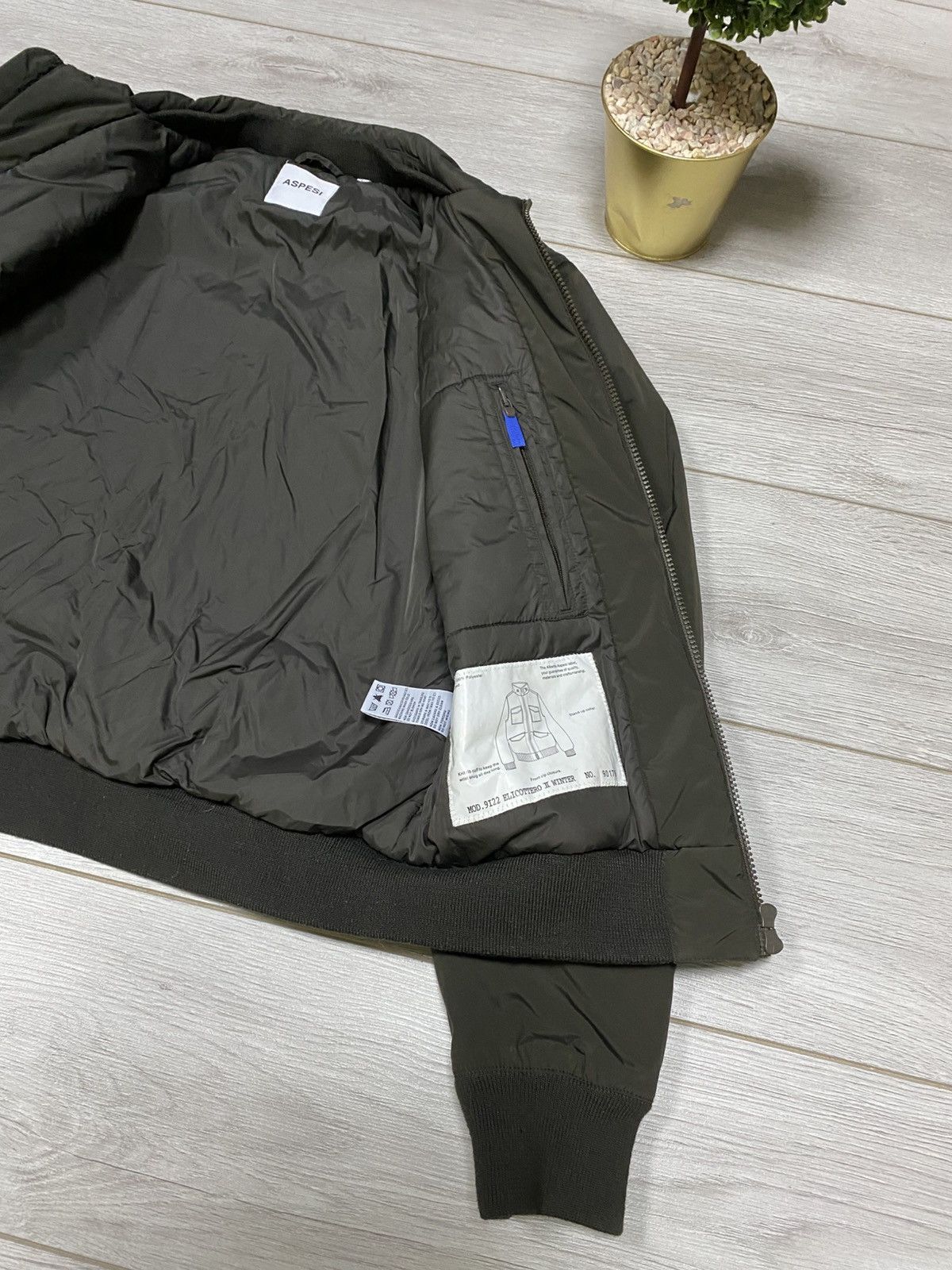 Aspesi Alberto Aspesi vintage winter down bomber jacket Size US M / EU 48-50 / 2 - 5 Thumbnail