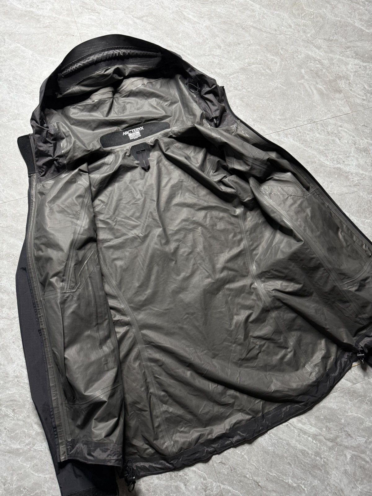 Arc'teryx Arcteryx Beta SL Jacket Size M / US 6-8 / IT 42-44 - 8 Thumbnail