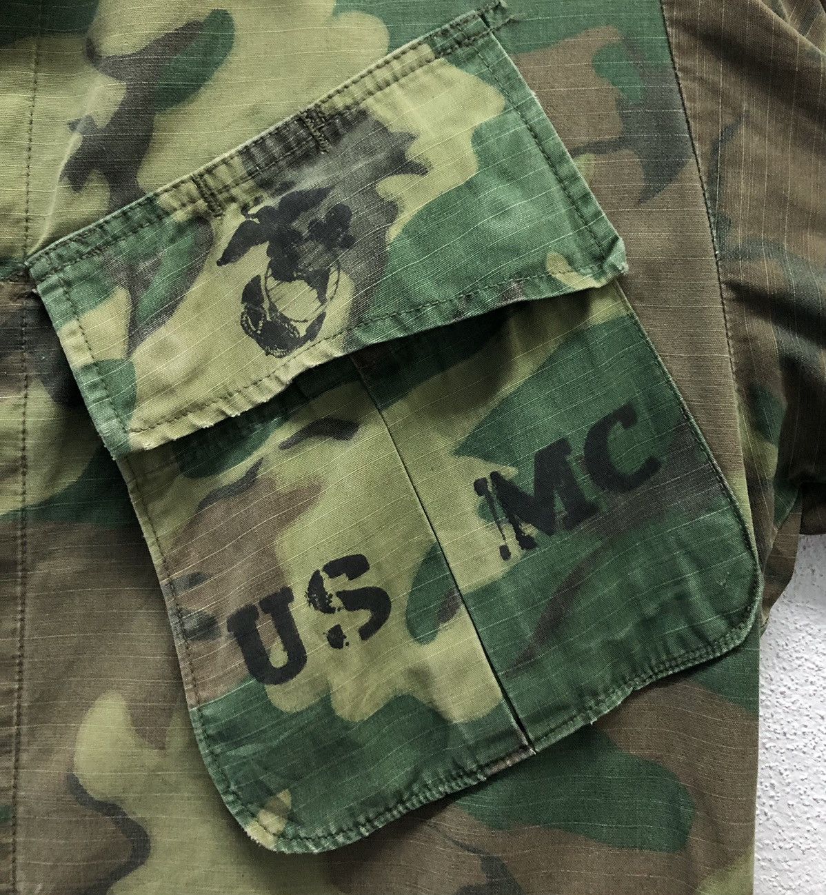 Vintage Vintage Us Army Woodland Camo Military Field Jacket Size US L / EU 52-54 / 3 - 4 Thumbnail