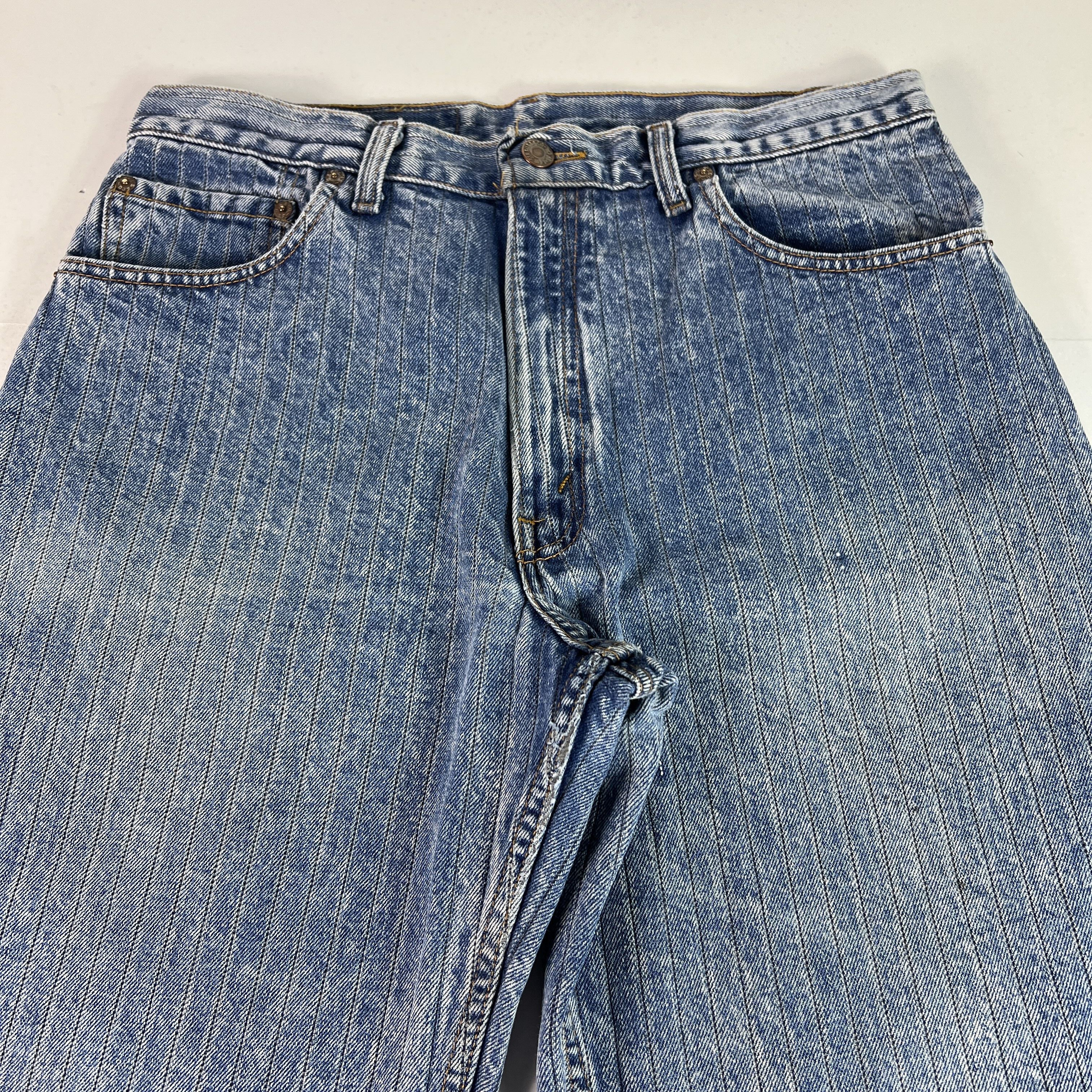 Levi's VTG 80s Levi's Jeans 550 Relaxed Blue Pinstripe Faded Denim Size US 32 / EU 48 - 7 Thumbnail