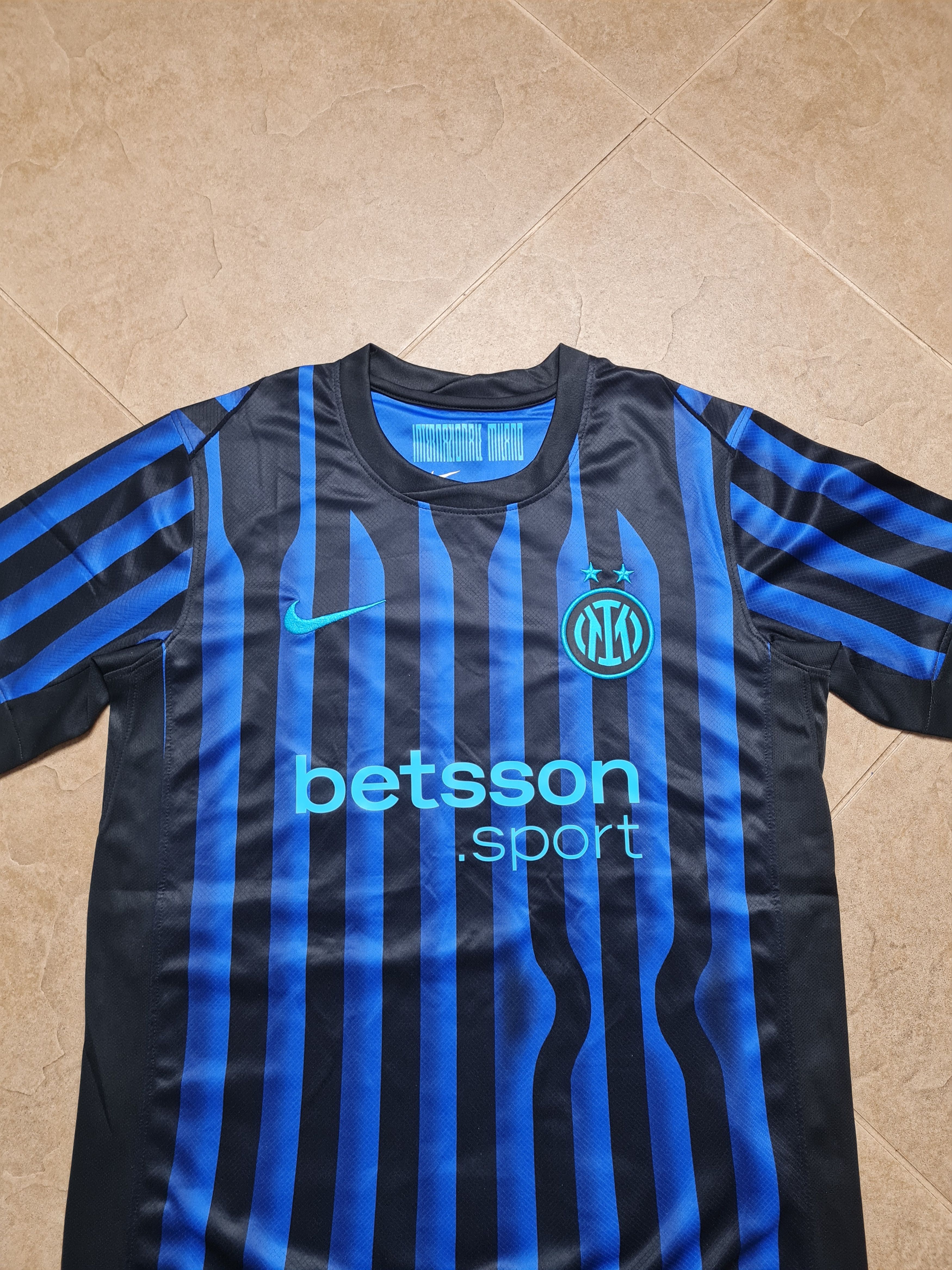 Nike Inter Milan Football Home Jersey 2023-24 Nike Dri-FI #10 Size US S / EU 44-46 / 1 - 16 Thumbnail