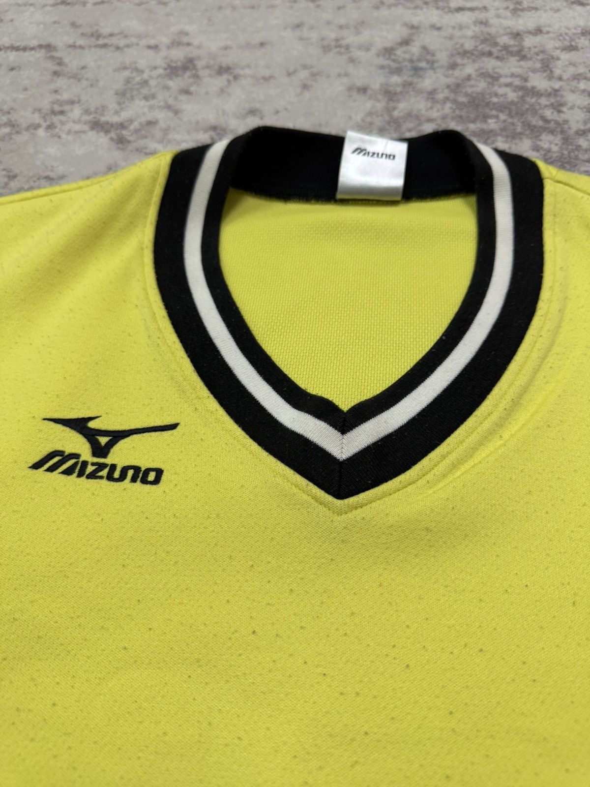 Mizuno Vintage 90s Mizuno Embroidery Logo Vneck Sweatshirt Size US M / EU 48-50 / 2 - 6 Thumbnail