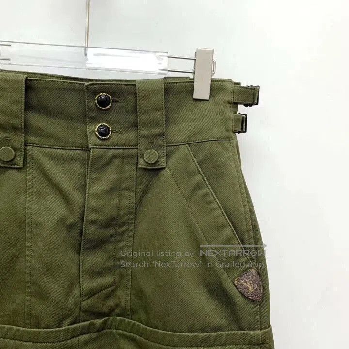 Louis Vuitton Louis Vuitton Green Cargo Mini Skirt. Size 28" / US 6 / IT 42 - 3 Thumbnail