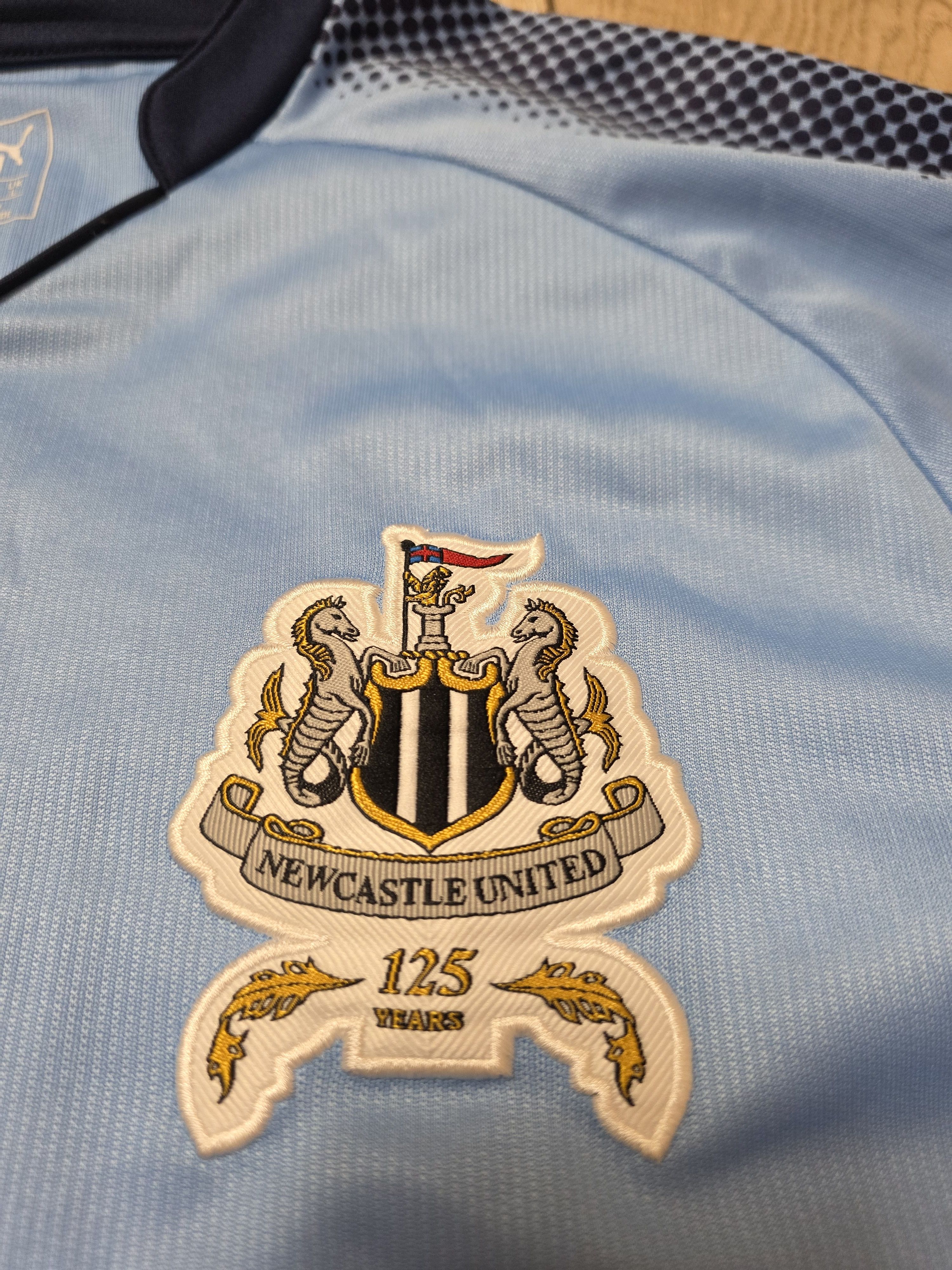 All Sport NEWCASTLE UNITED 2017 2018 AWAY FOOTBALL SHIRT SOCCER JERSEY Size US L / EU 52-54 / 3 - 4 Thumbnail