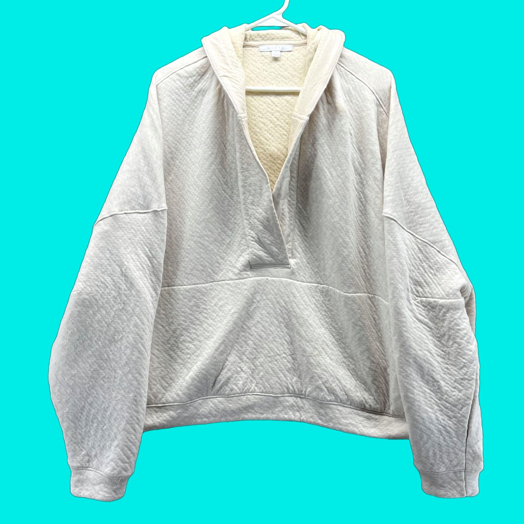 Lunya Lunya Hoodie Womens L/XL White Quilted Oversized Pullover Heavyweight Lined Pullover Casual Winter Womens Size L / US 10 / IT 46 - 1 Thumbnail
